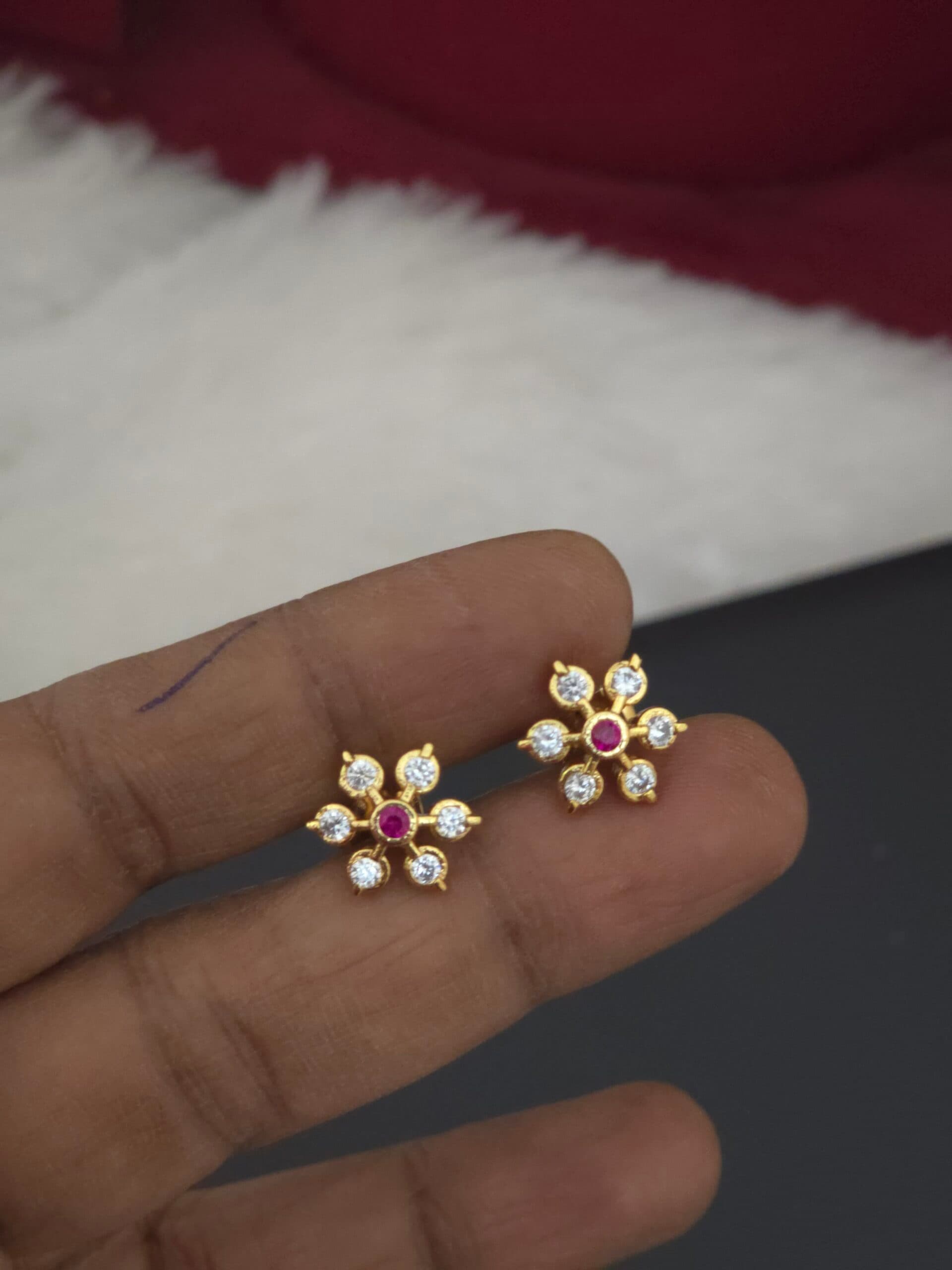 Premium impon stud