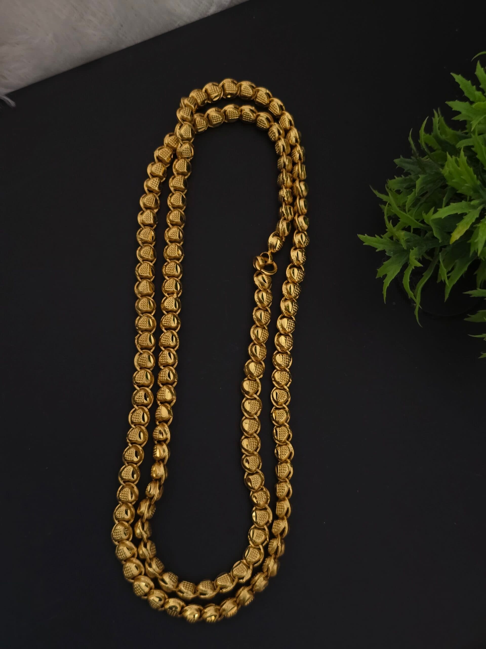 Premium foaming 30 inch heart ball chain