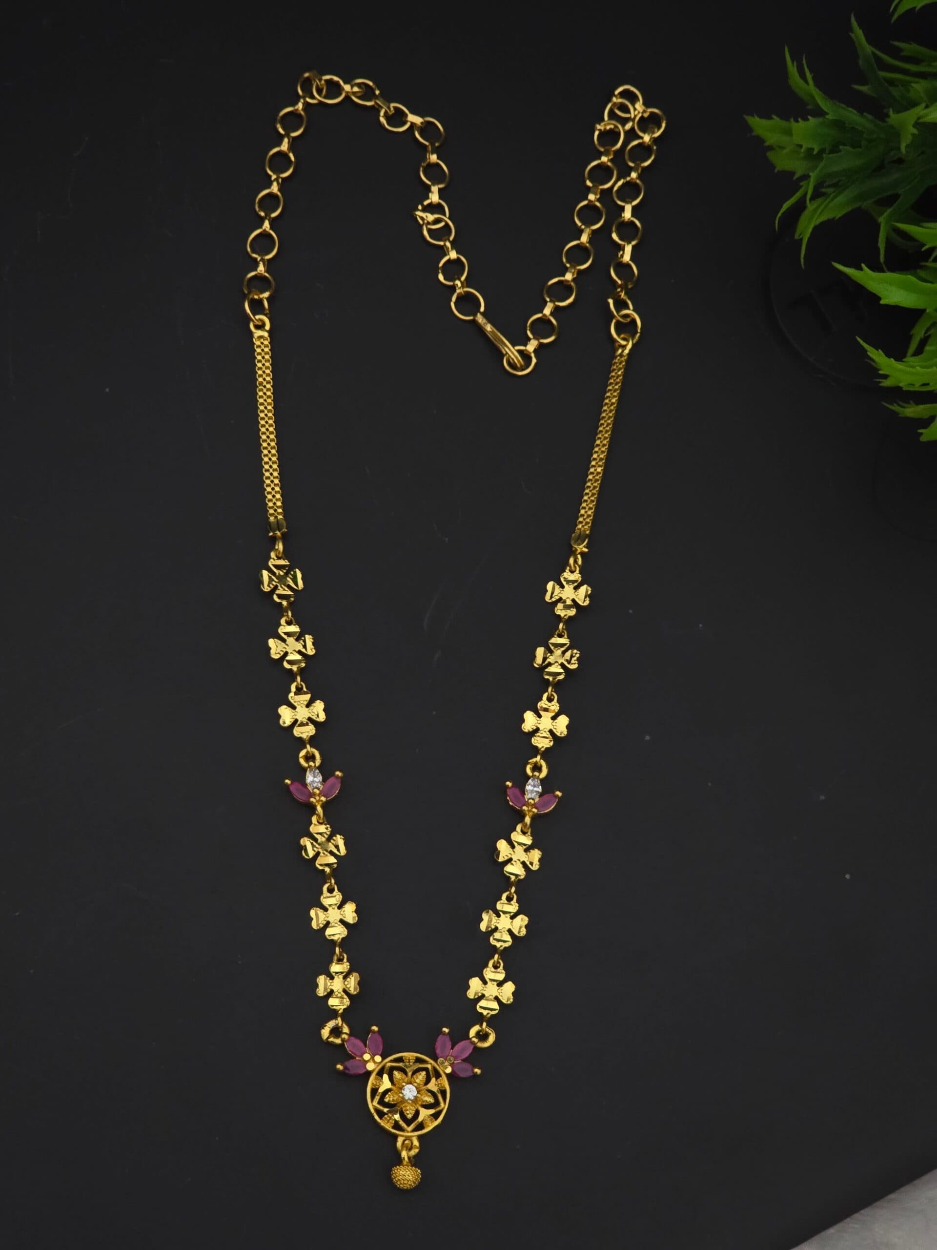 Premium foaming ad stone flower necklace