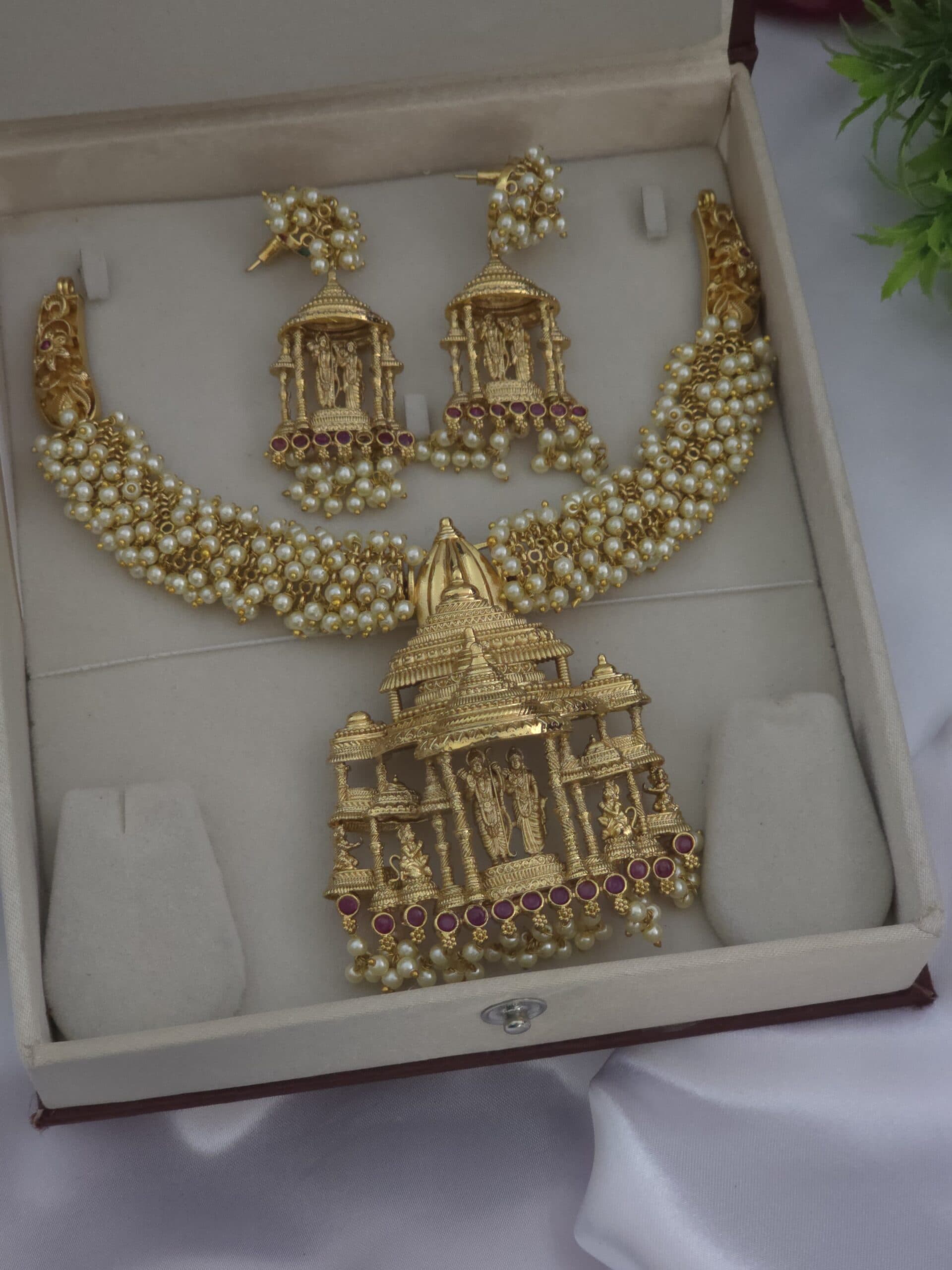 Premium kuttabusulu necklace