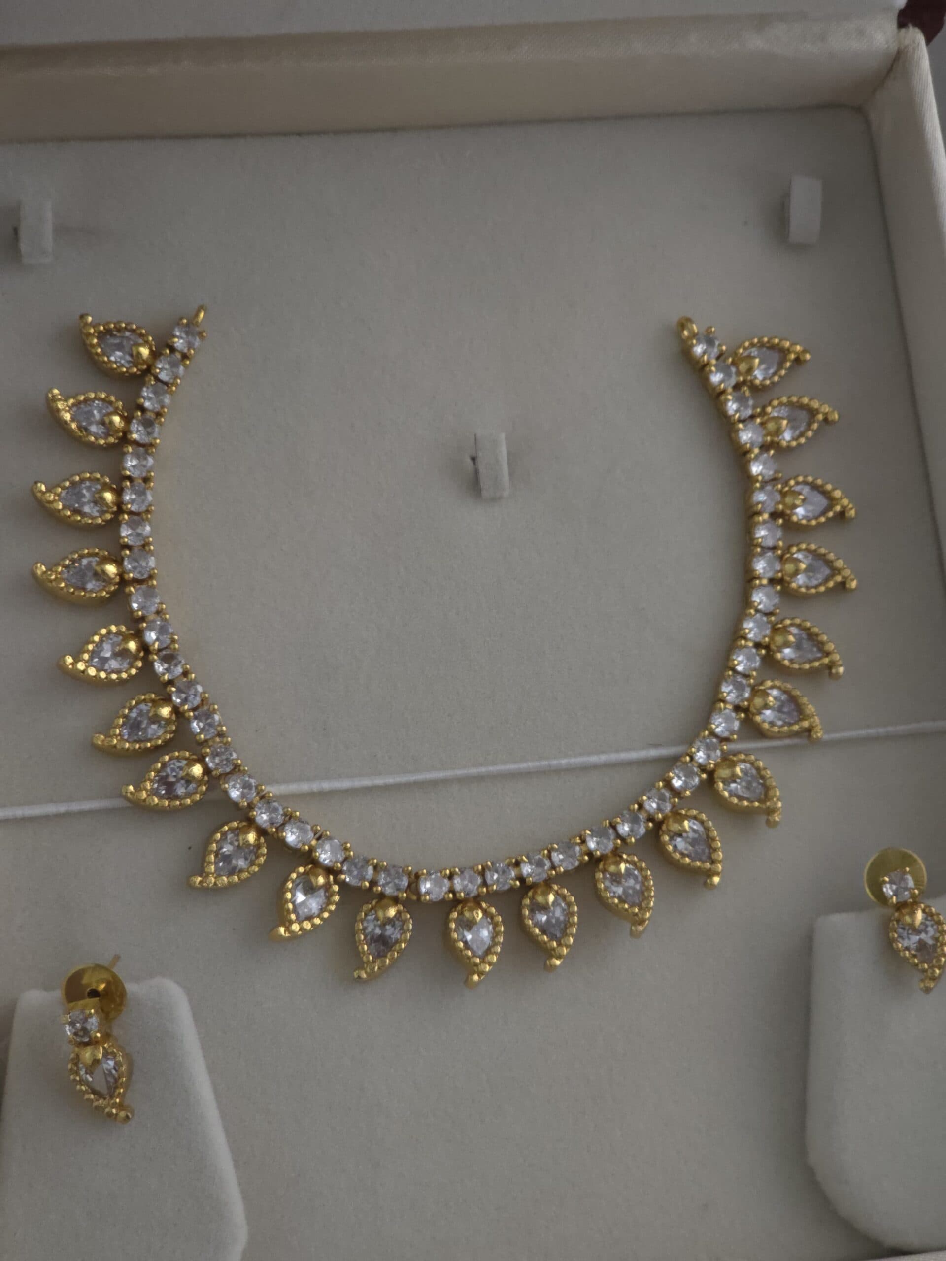 AD Necklace