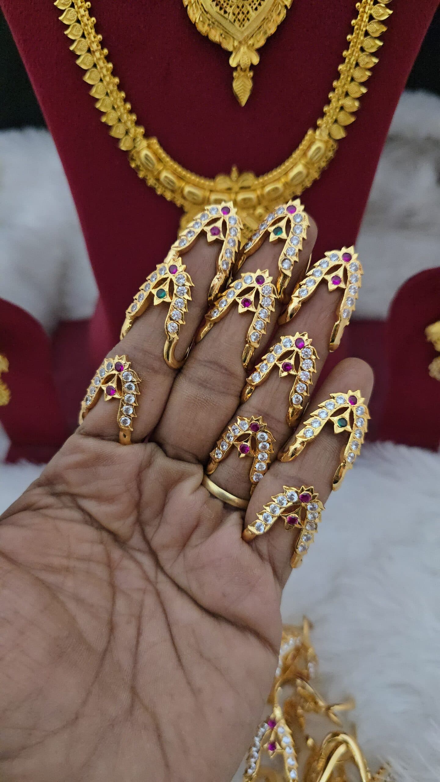 Premium impon with ad vangi ring comes adjustable