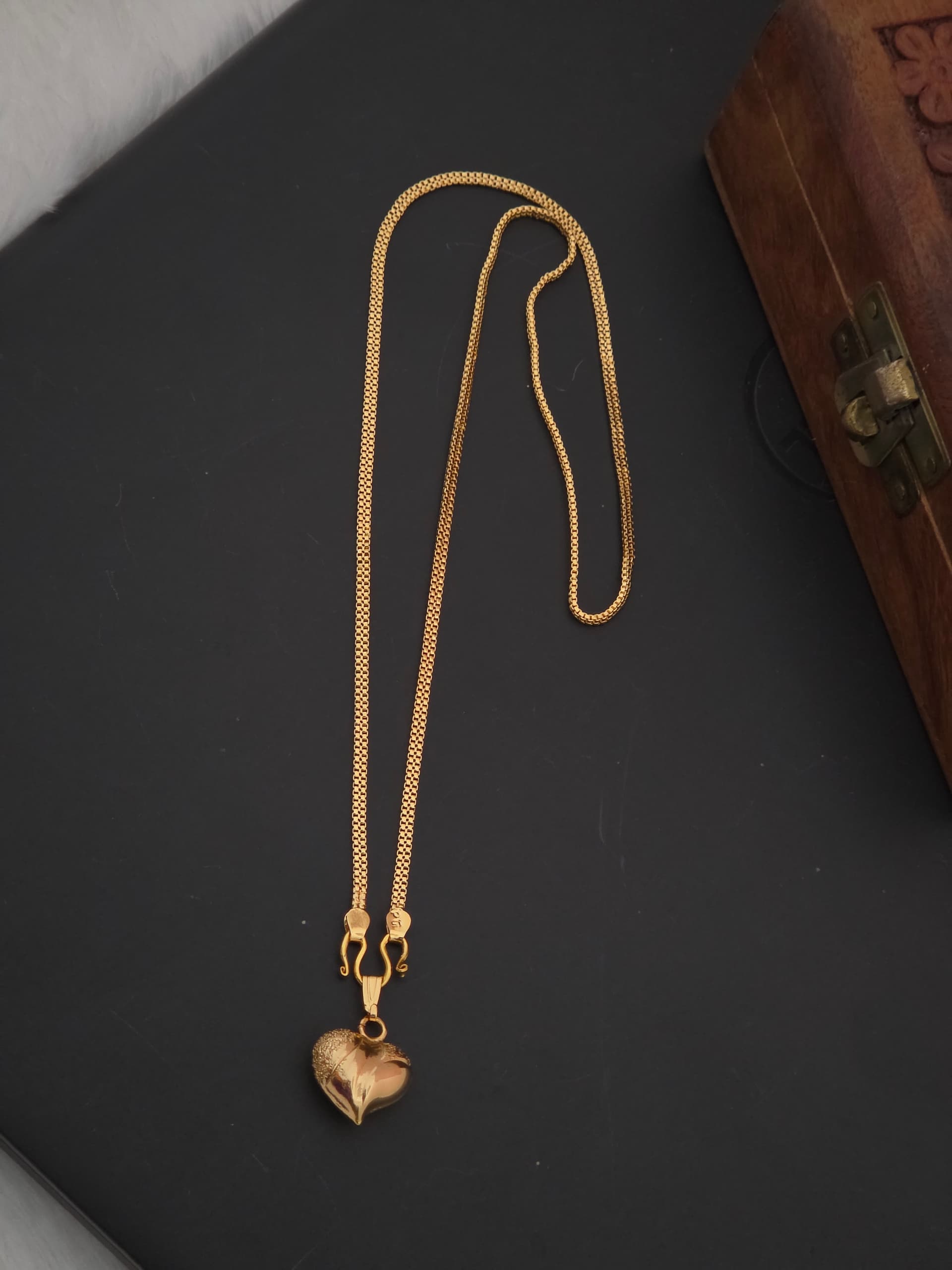  Premium foaming dollar chain