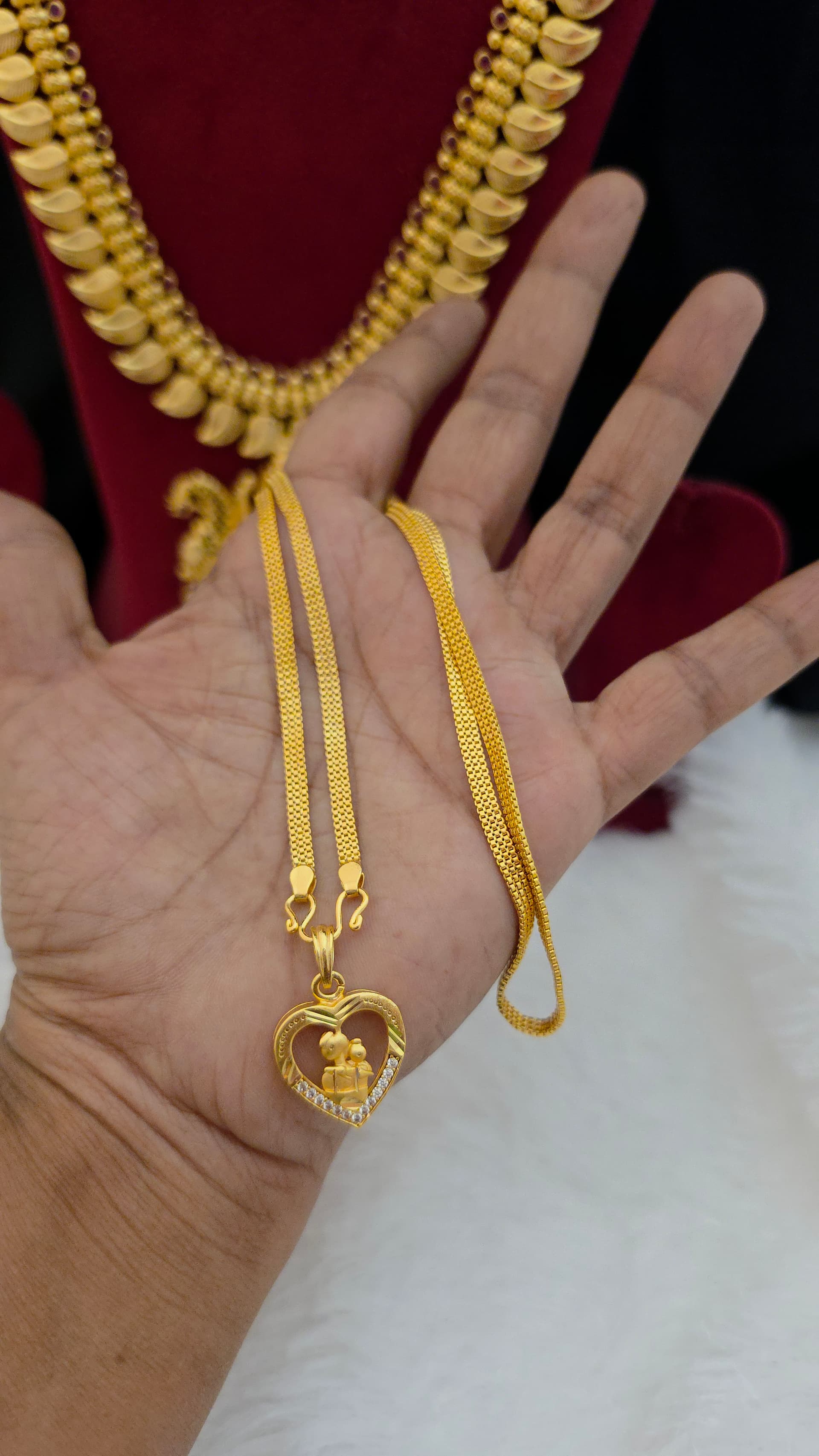 Premium foaming 18 inch ad stone dollar chain oneday offer