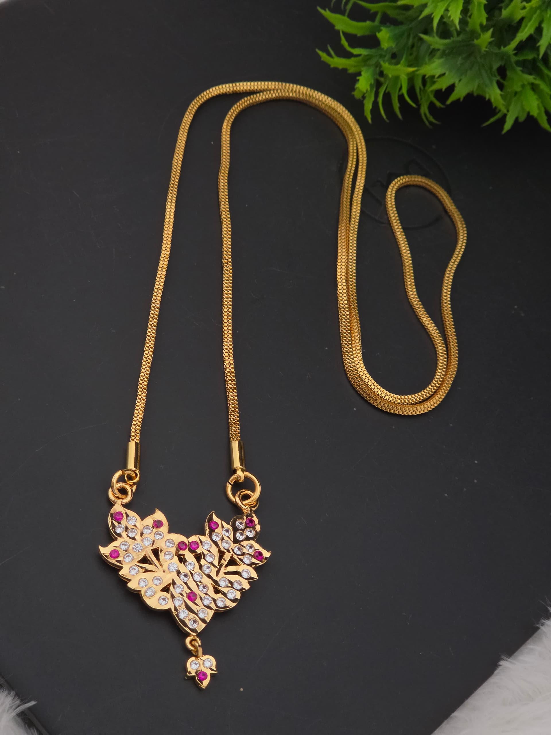Premium impon 32 inch dollar chain