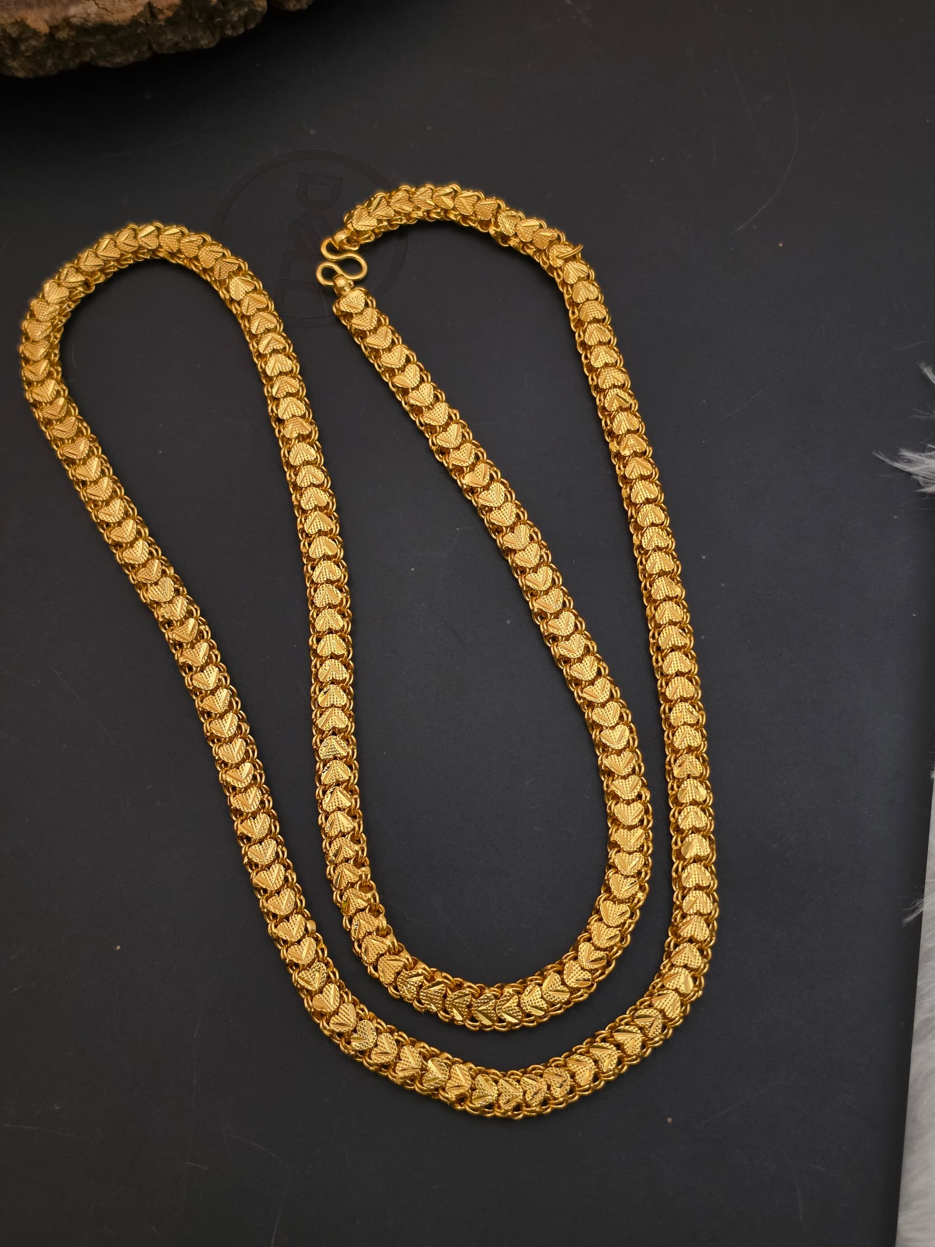 Premium foaming reversible hand made chain 32 inch