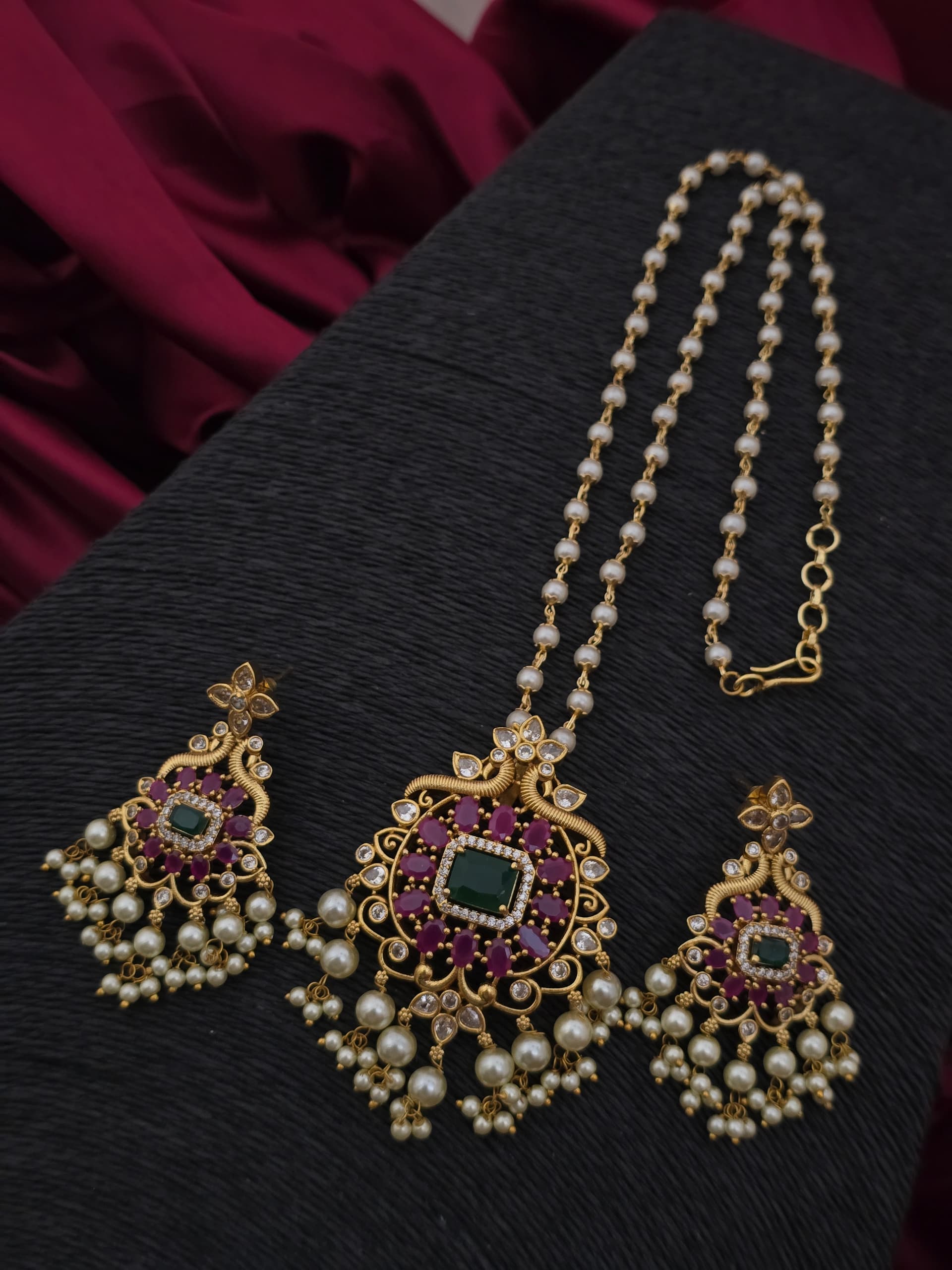Premium matt AD stone pearl dollar chain with stud