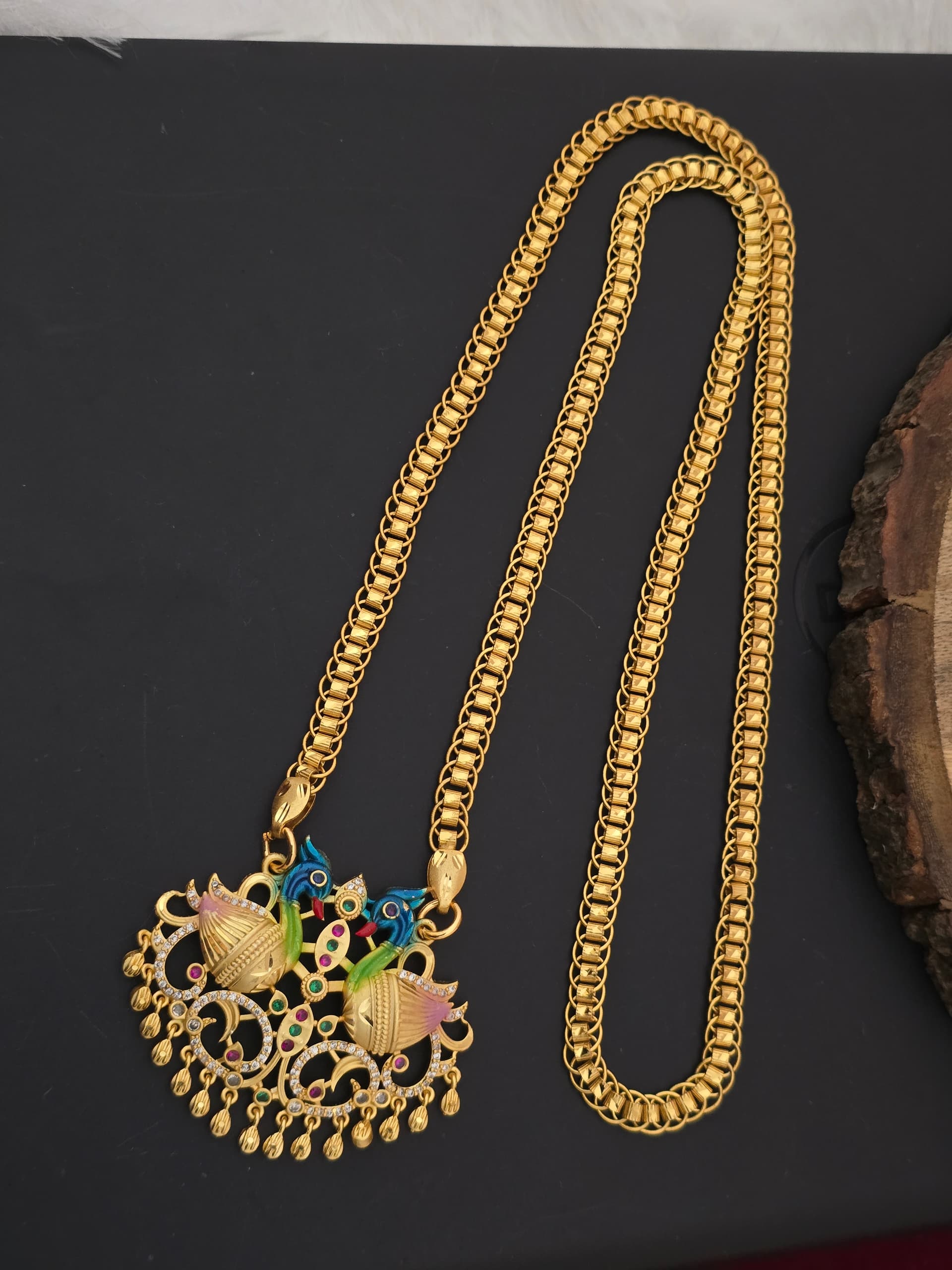  Premium foaming 32 inch ad stone enamel peacock dollar chain