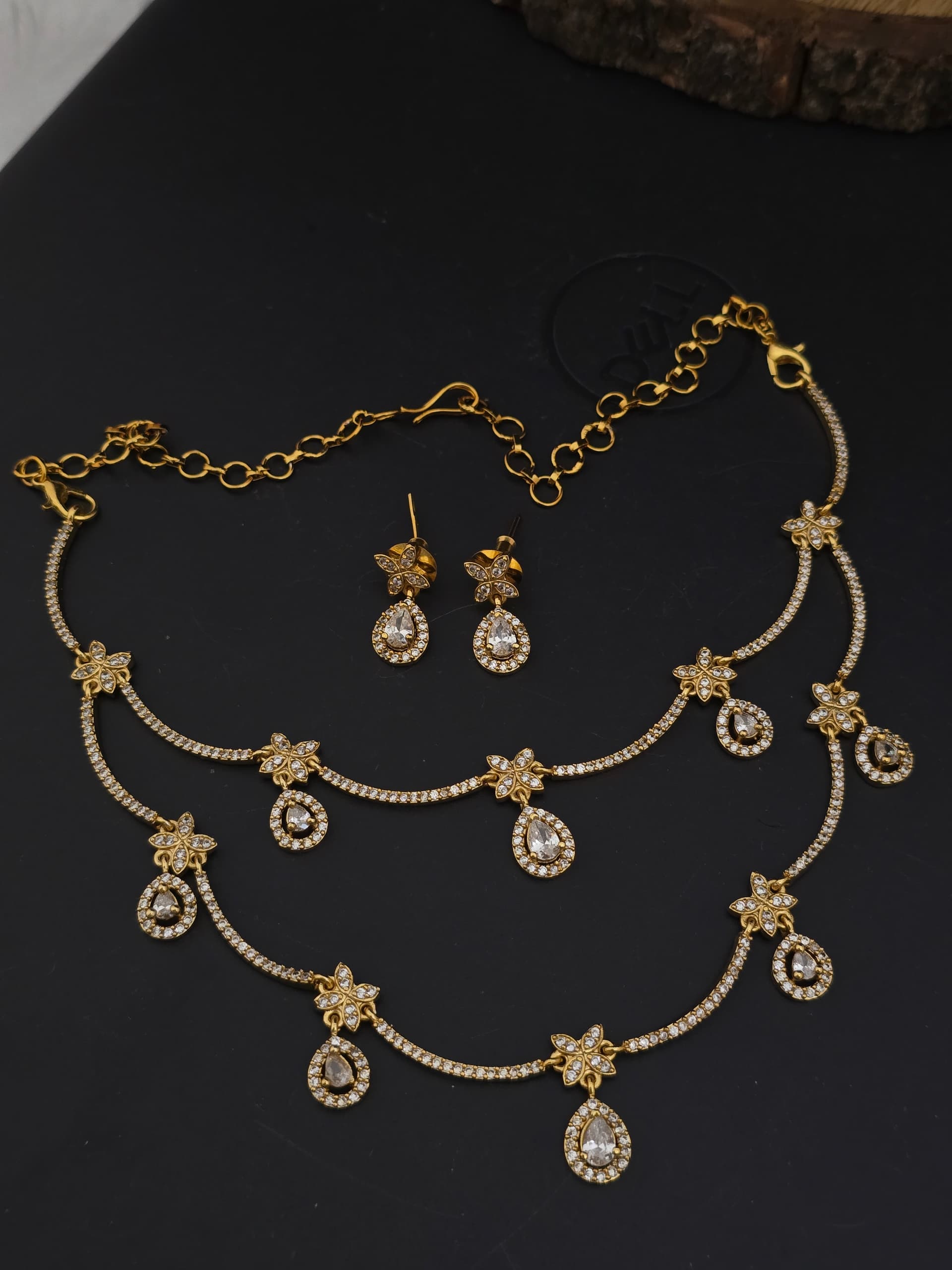 Premium matt double layer diamond replica necklace with earings