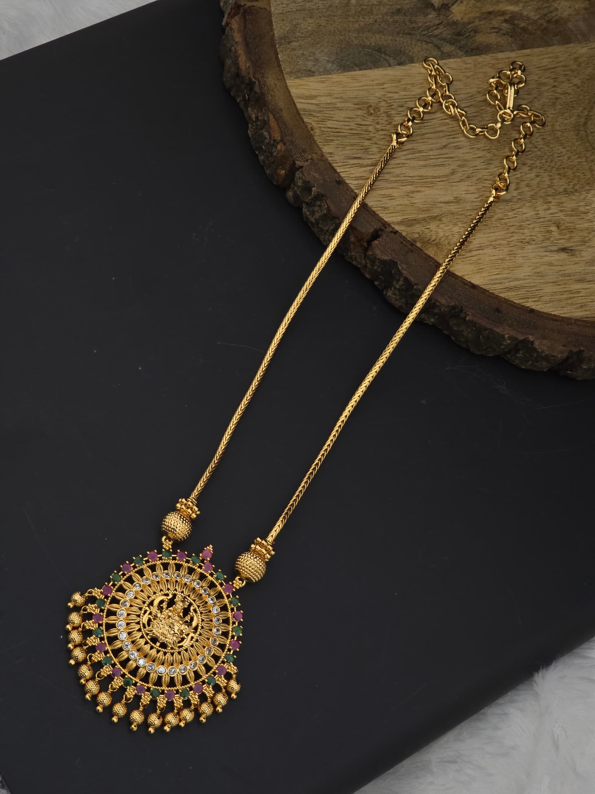 Premium foaming ad stone 24 inch lakshmi necklace