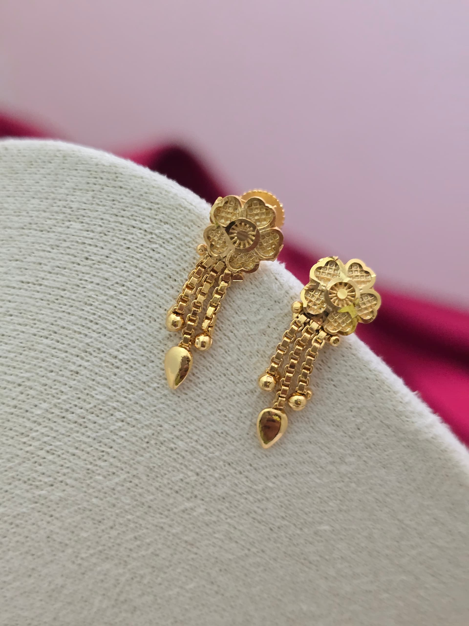 Premium foaming chain drops earings