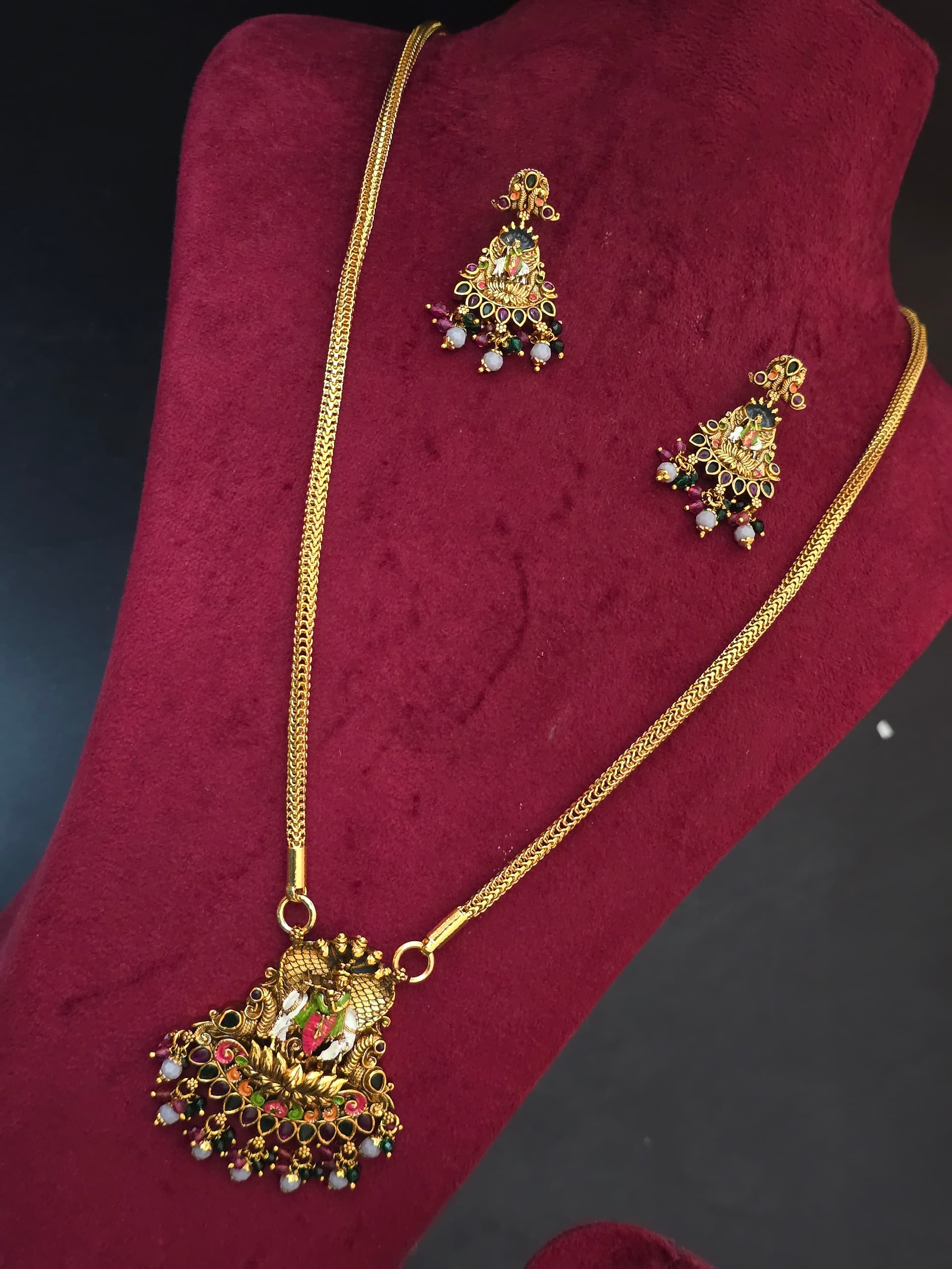  Premium matt meenakari lord krishna 32 inch dollar chain