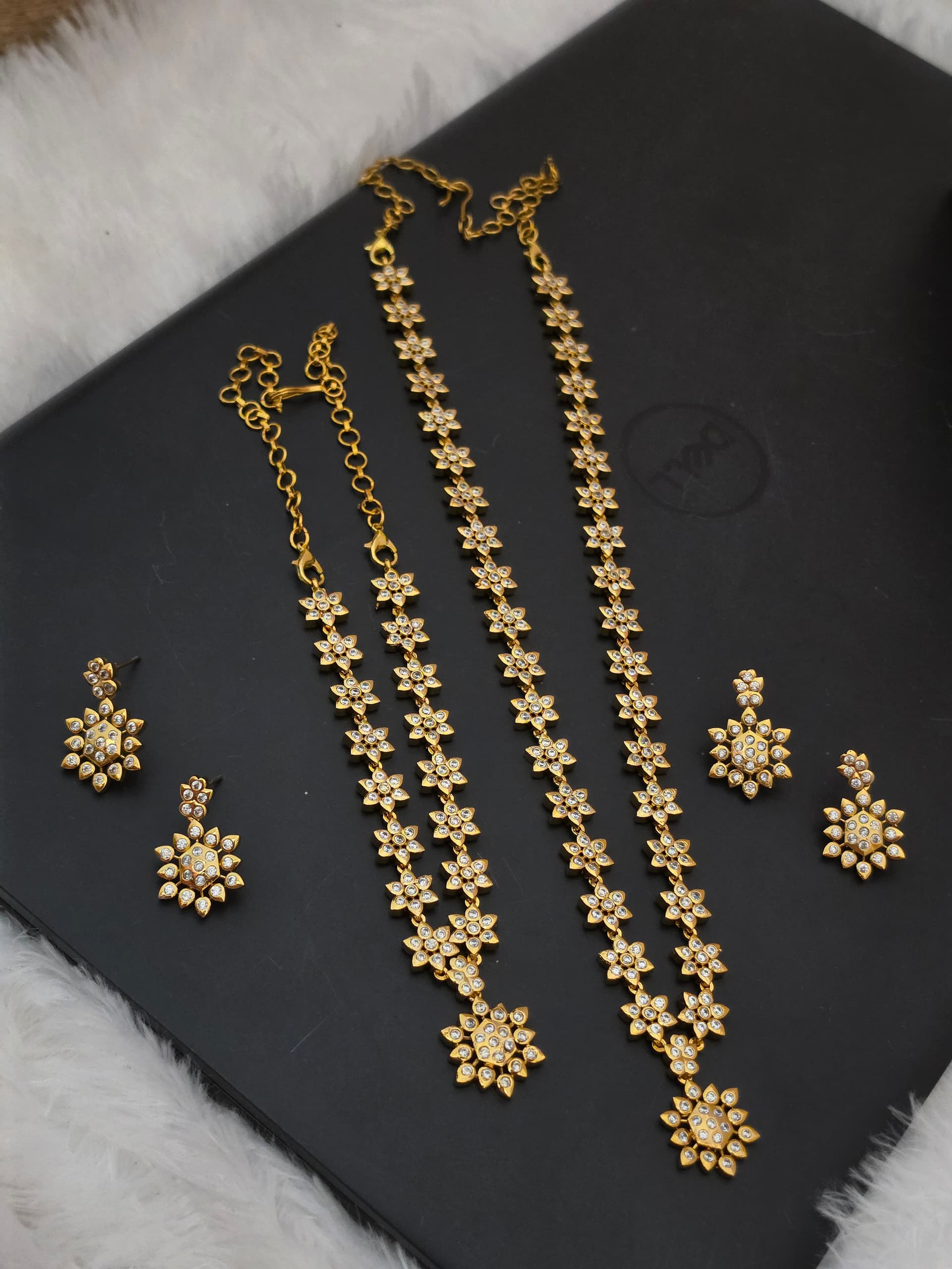 Premium ad stone dimaond replica wedding combo
