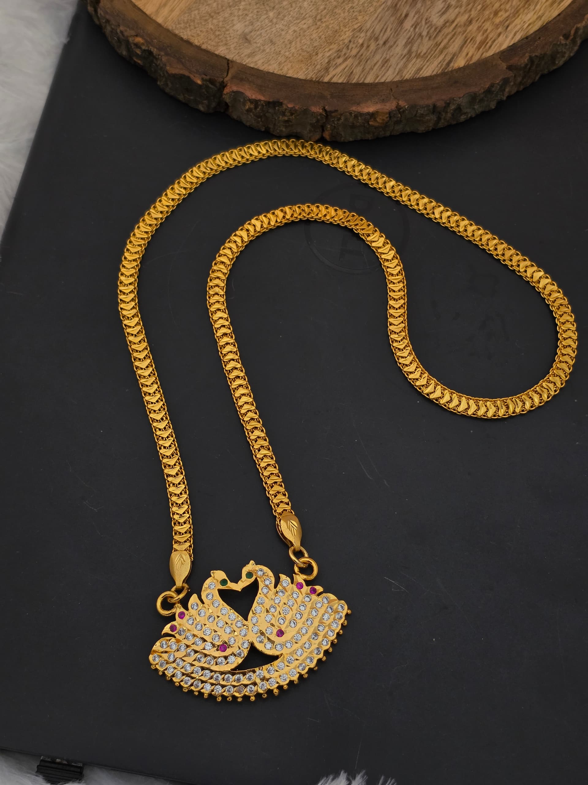 Premium impon  AD stone 28 inch peacock dollar chain 