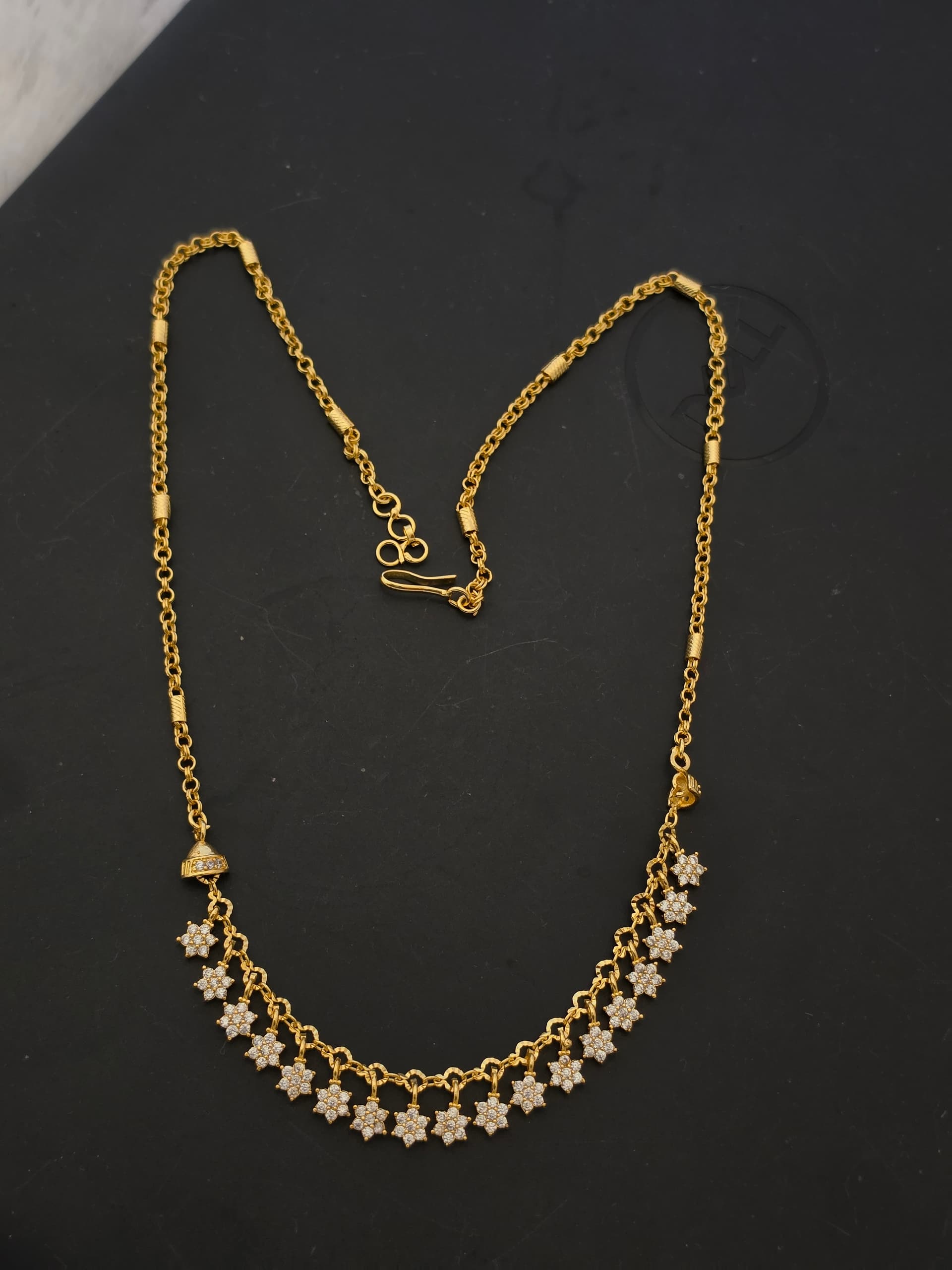 Premium foaming ad stone star hanging necklace