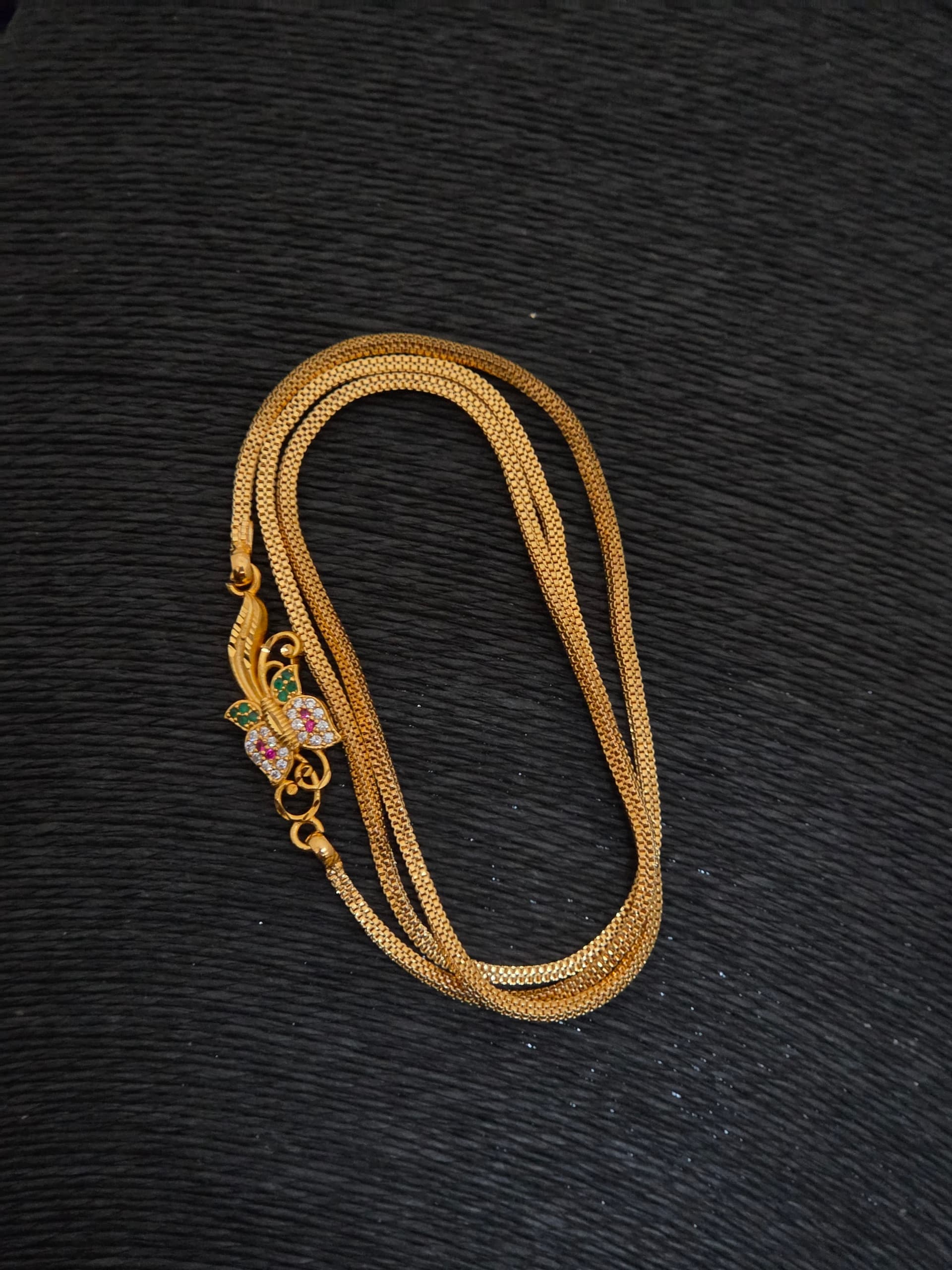 Premium foaming ad stone butterfly mugappu chain