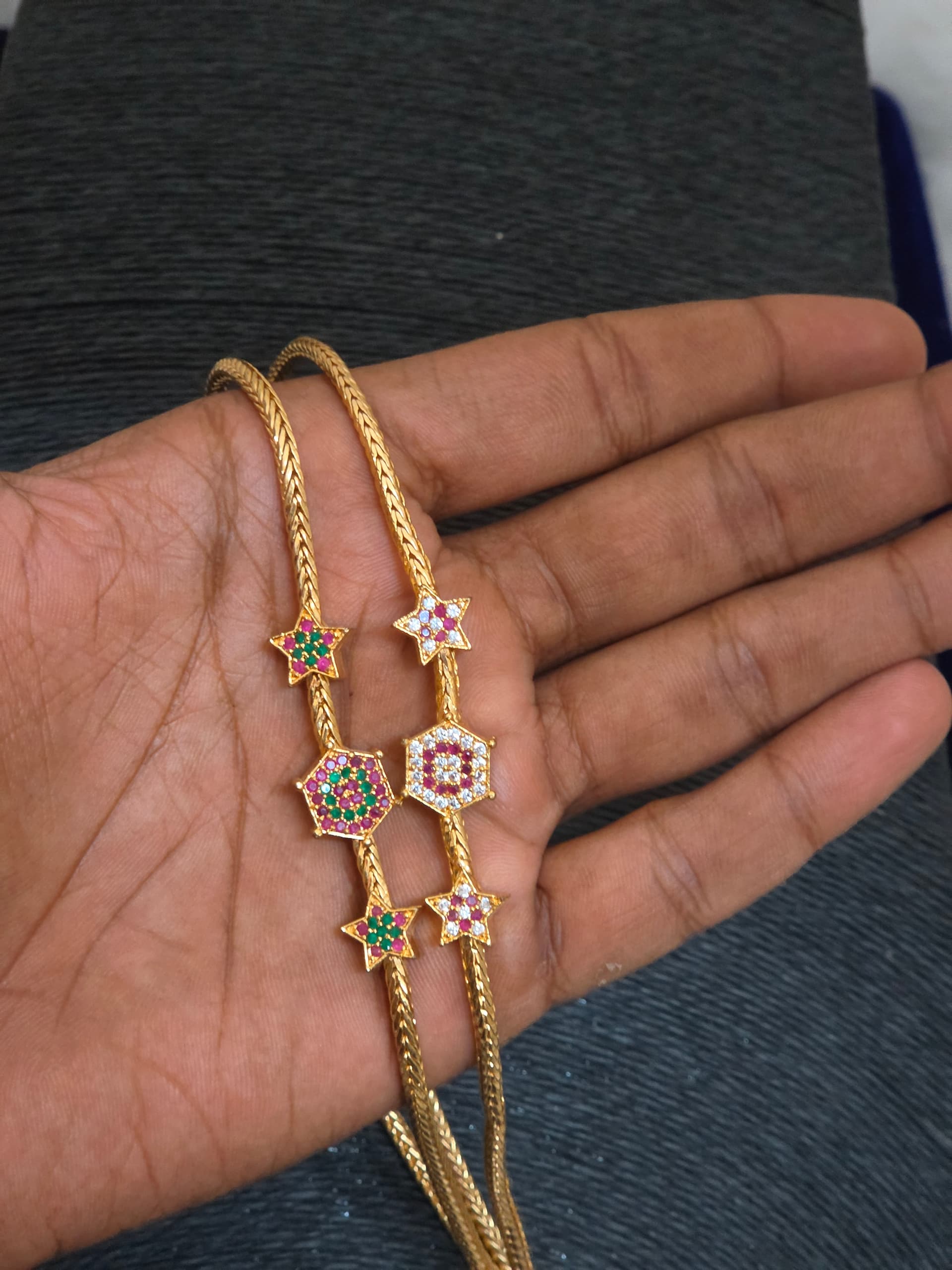 Premium foaming ad stone mugappu chain