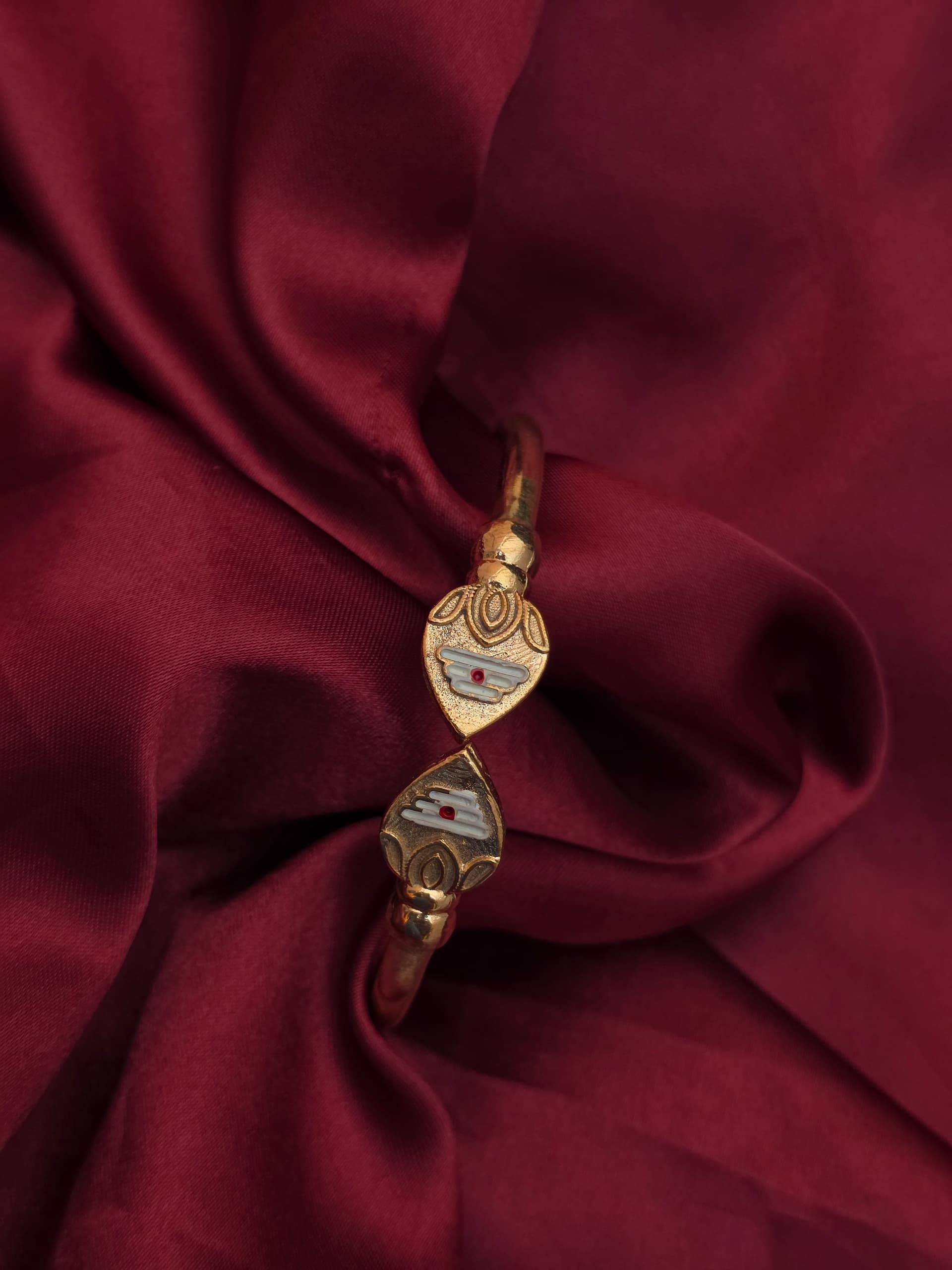 Premium impon enamel vel adjustable bracelet