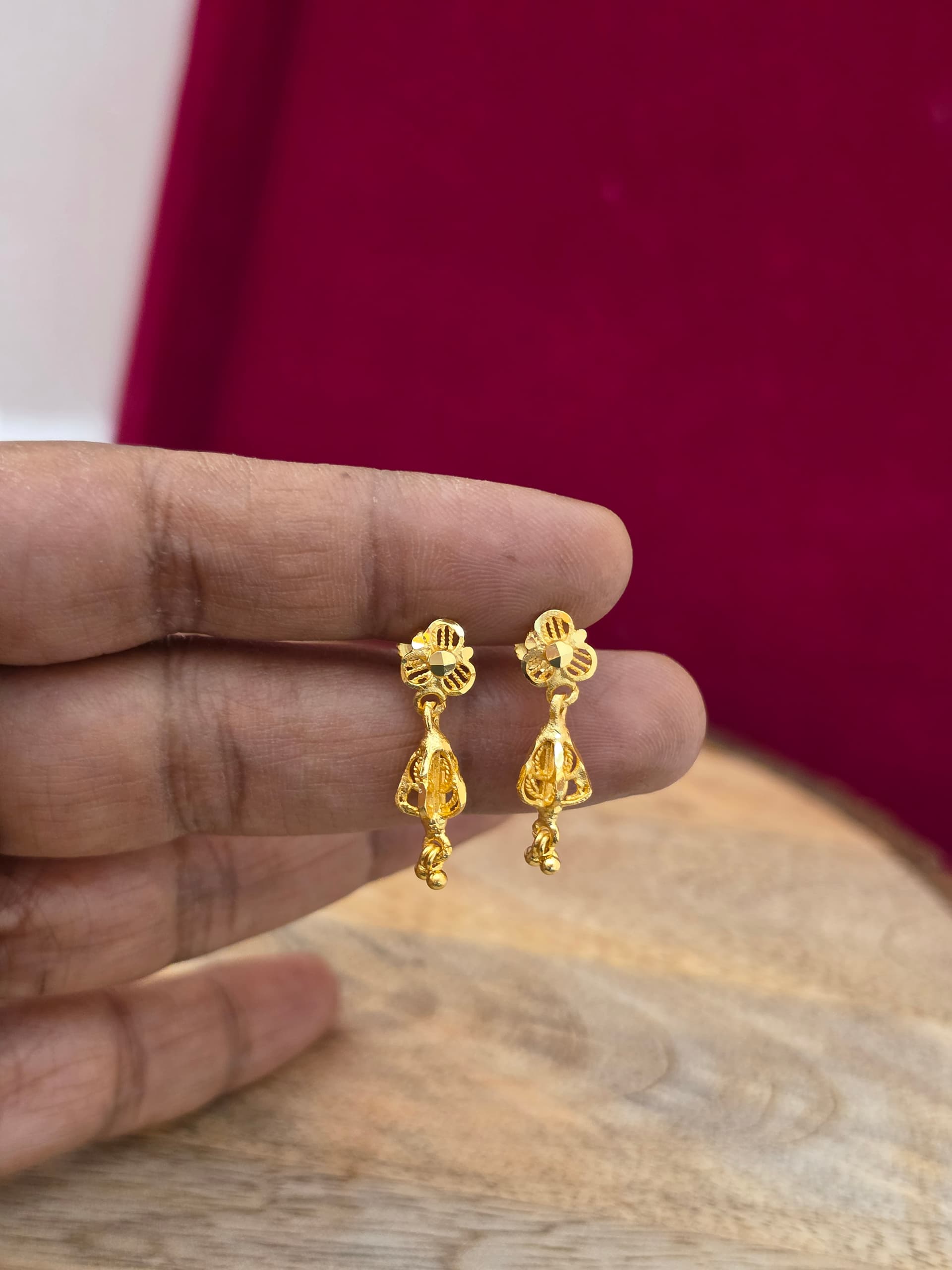 Premium foaming jhumka
