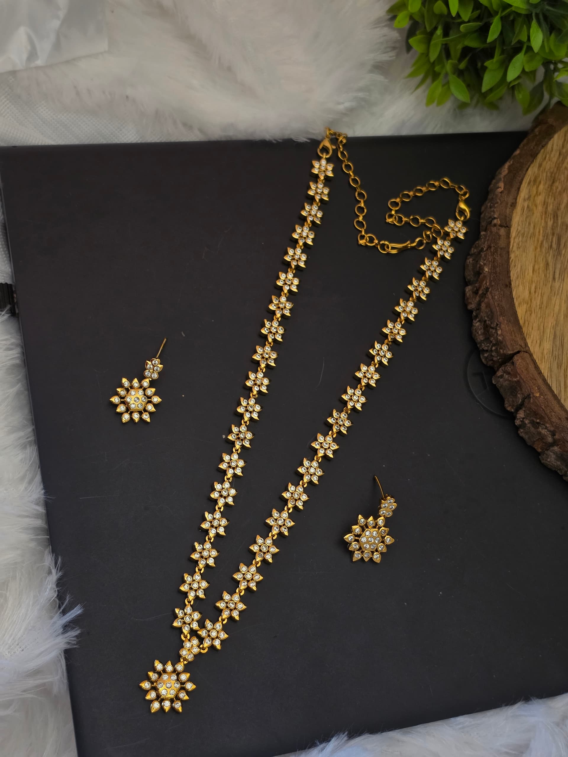 Premium foaming ad stone diamond replica haram