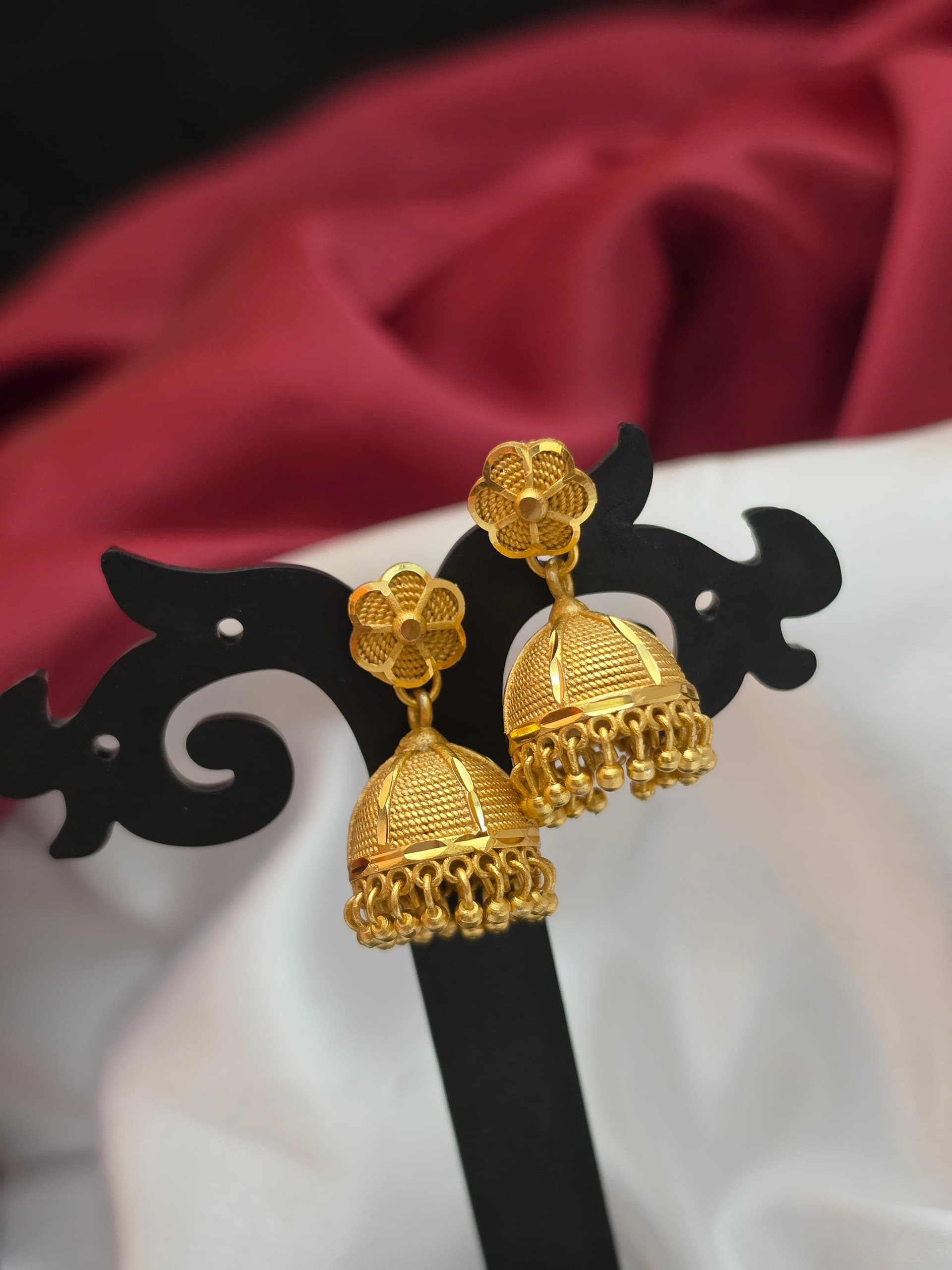 Premium  foaming  jhumka