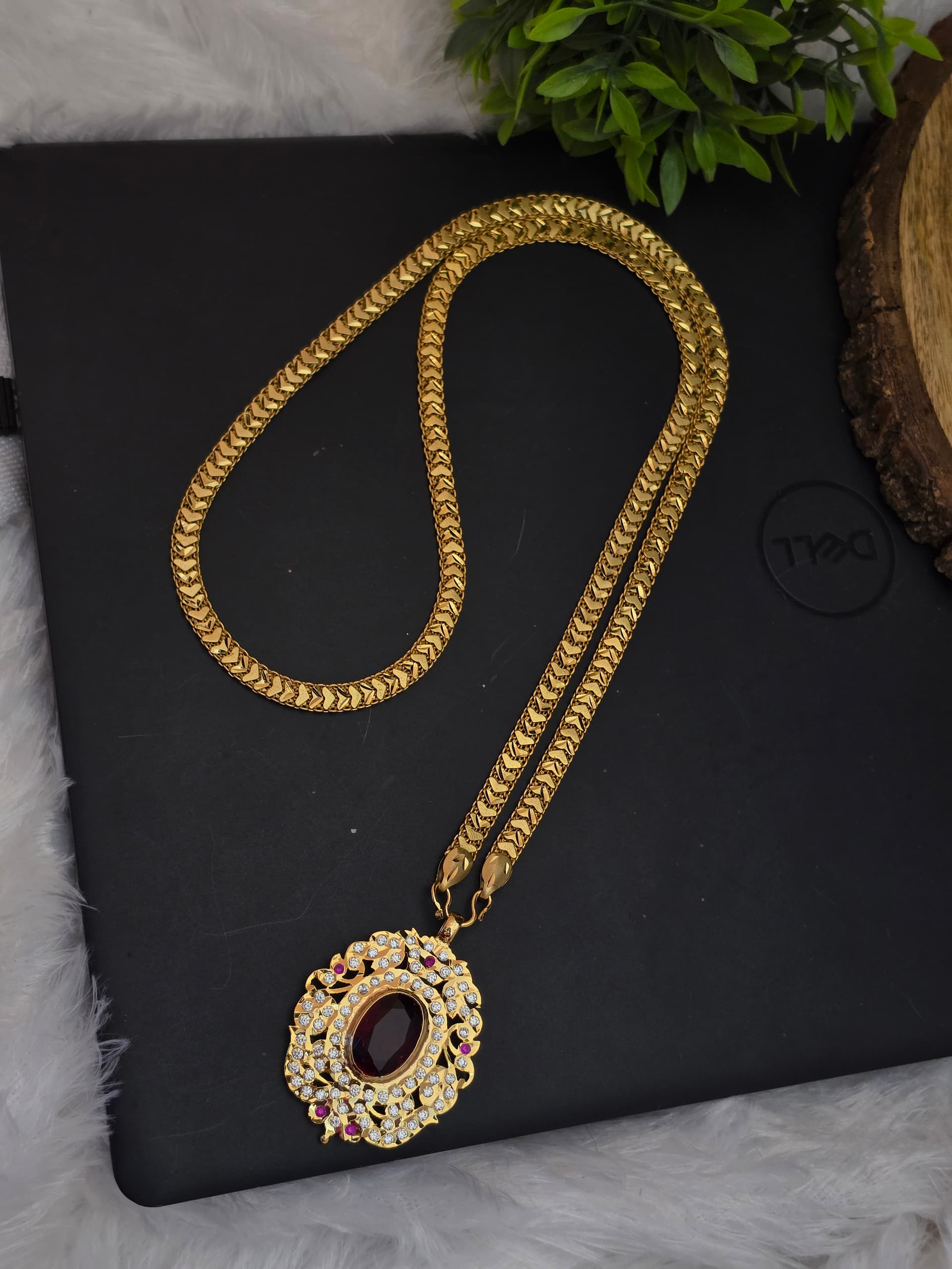 Premium impon ad stone 32 inch jaminthar dollar chain