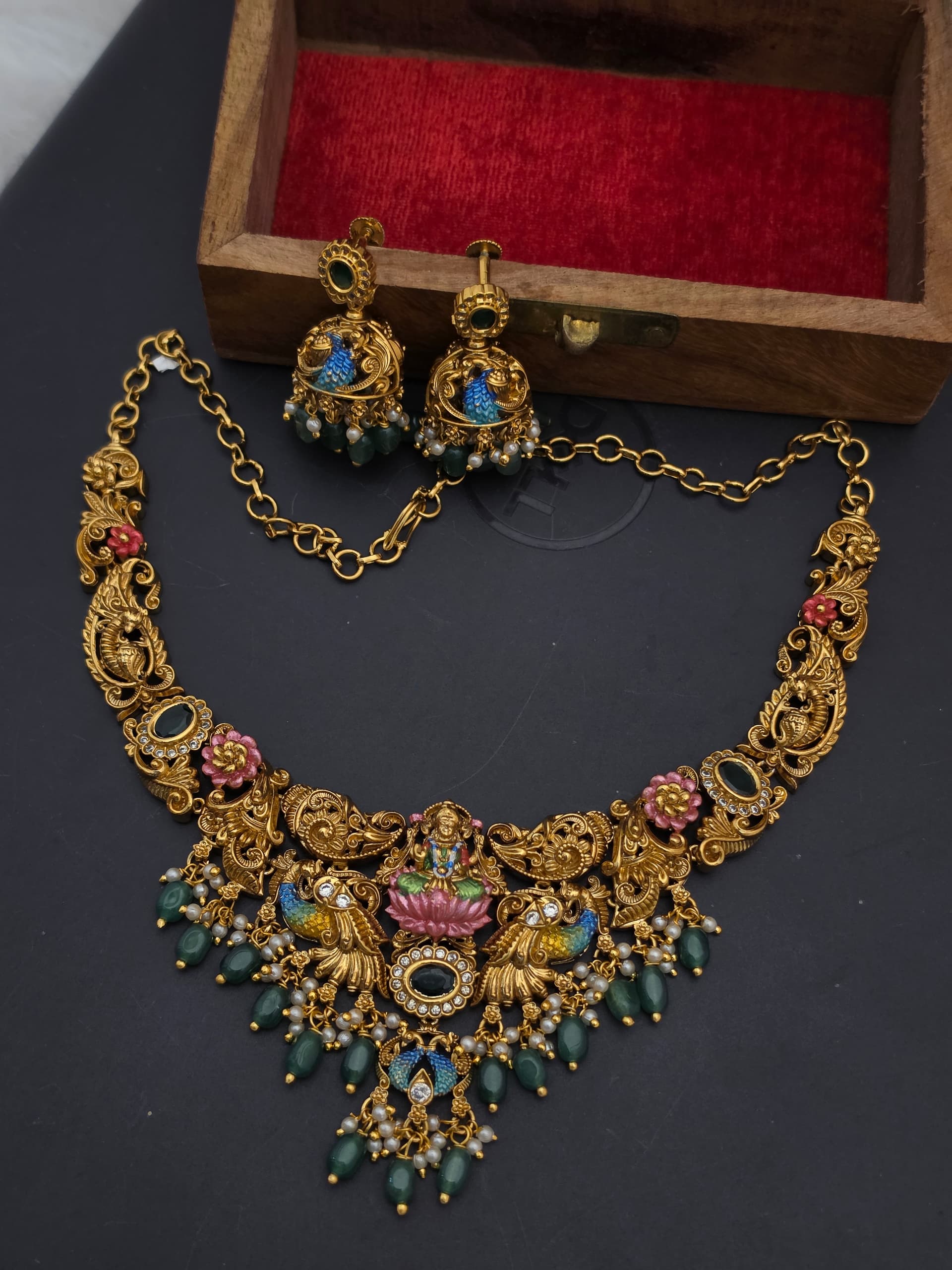 Premium lakshmi matt meenakari necklace