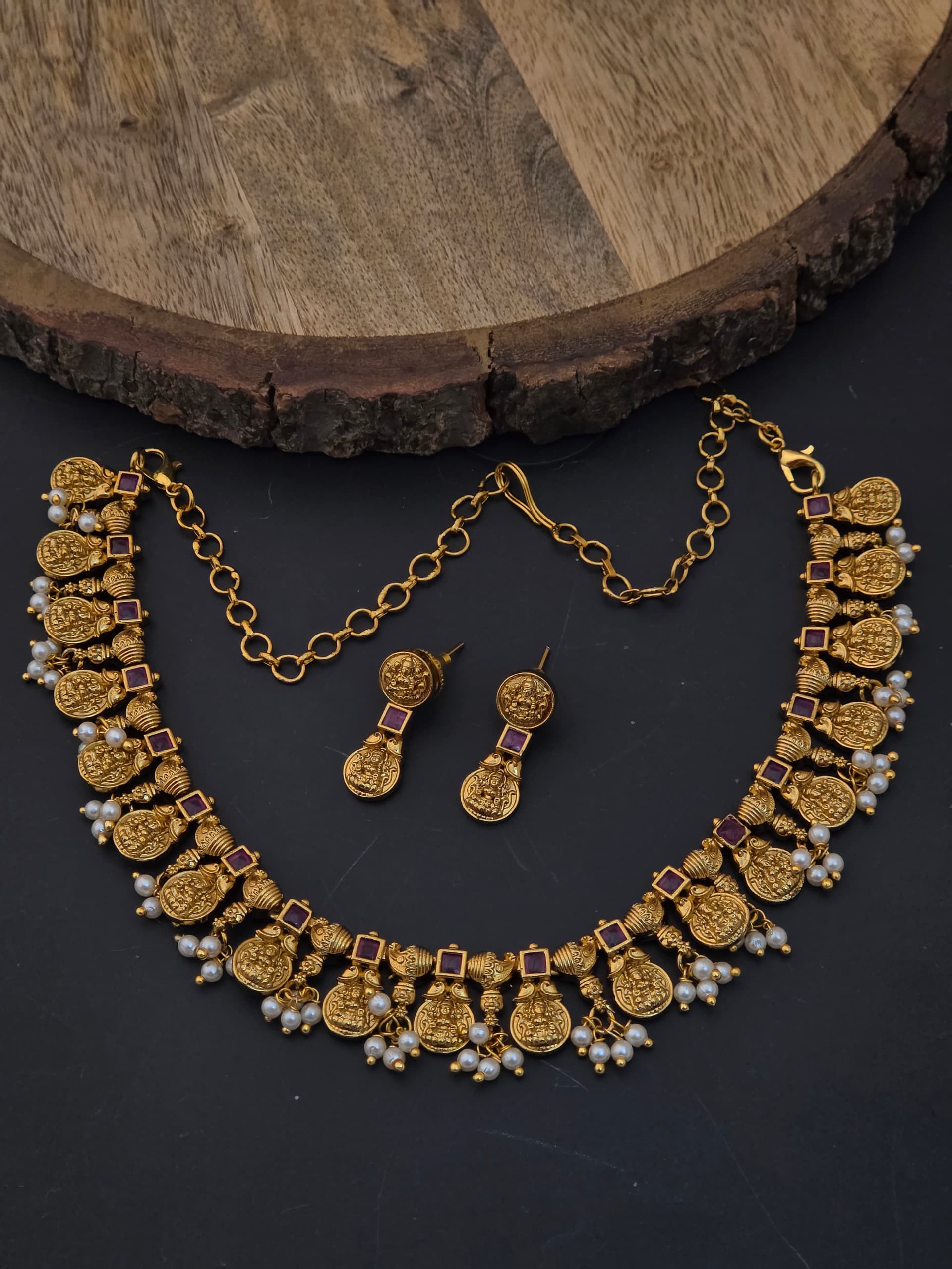 Premium matt ad stone pearl lakshmi necklace