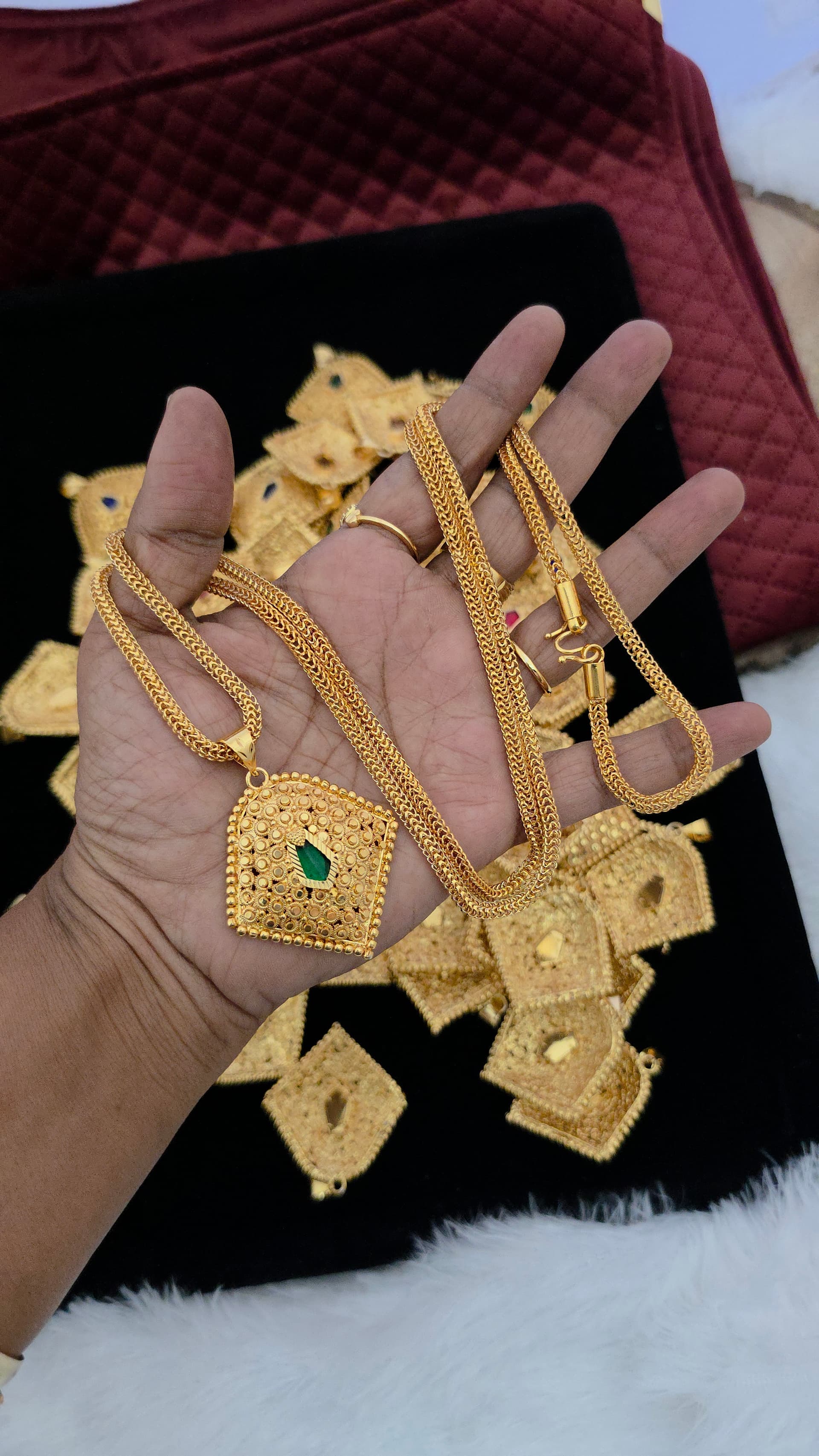 Premium foaming ad stone pallak 32inch dollar chain 