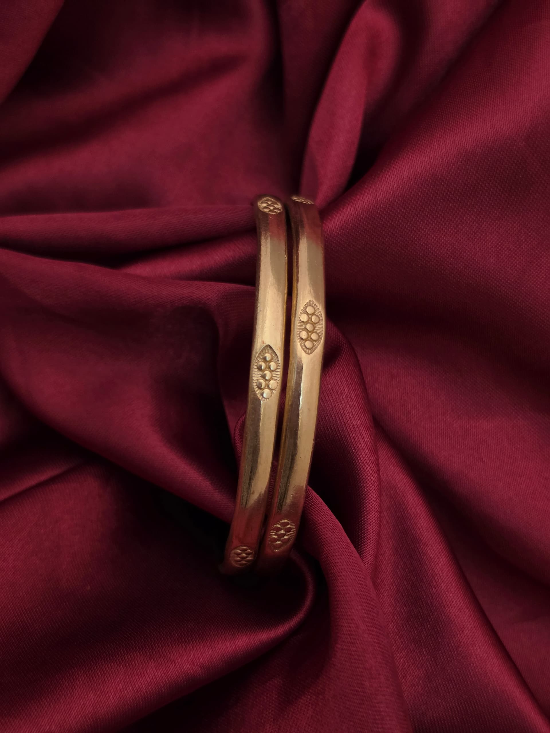Premium  impon flower bangle