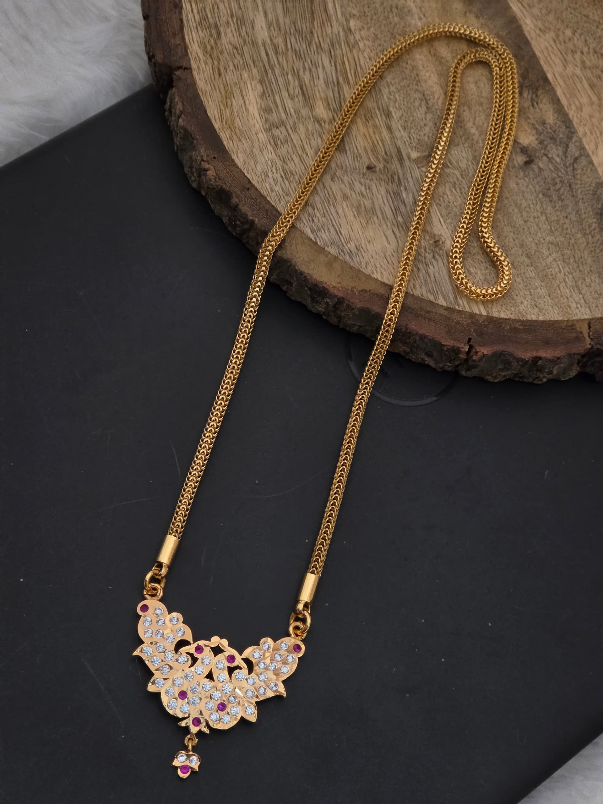 Premium impon ad stone 28 inch dollar chain