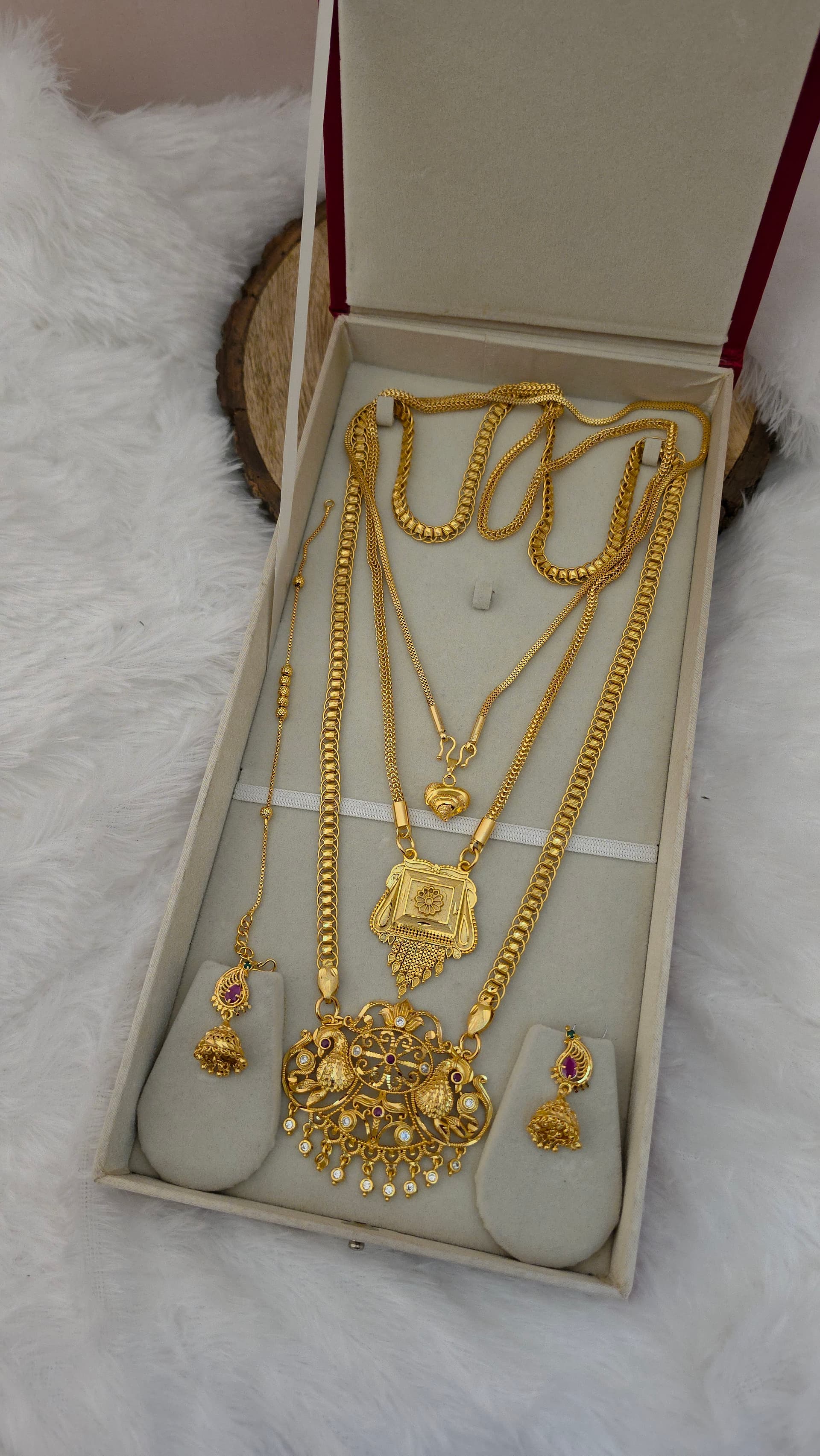  Premium foaming combo28 inches dollar chain ,28 inche dollar chain ,18 inches dollar chain,1 earing,1 ring ,1 bracelet