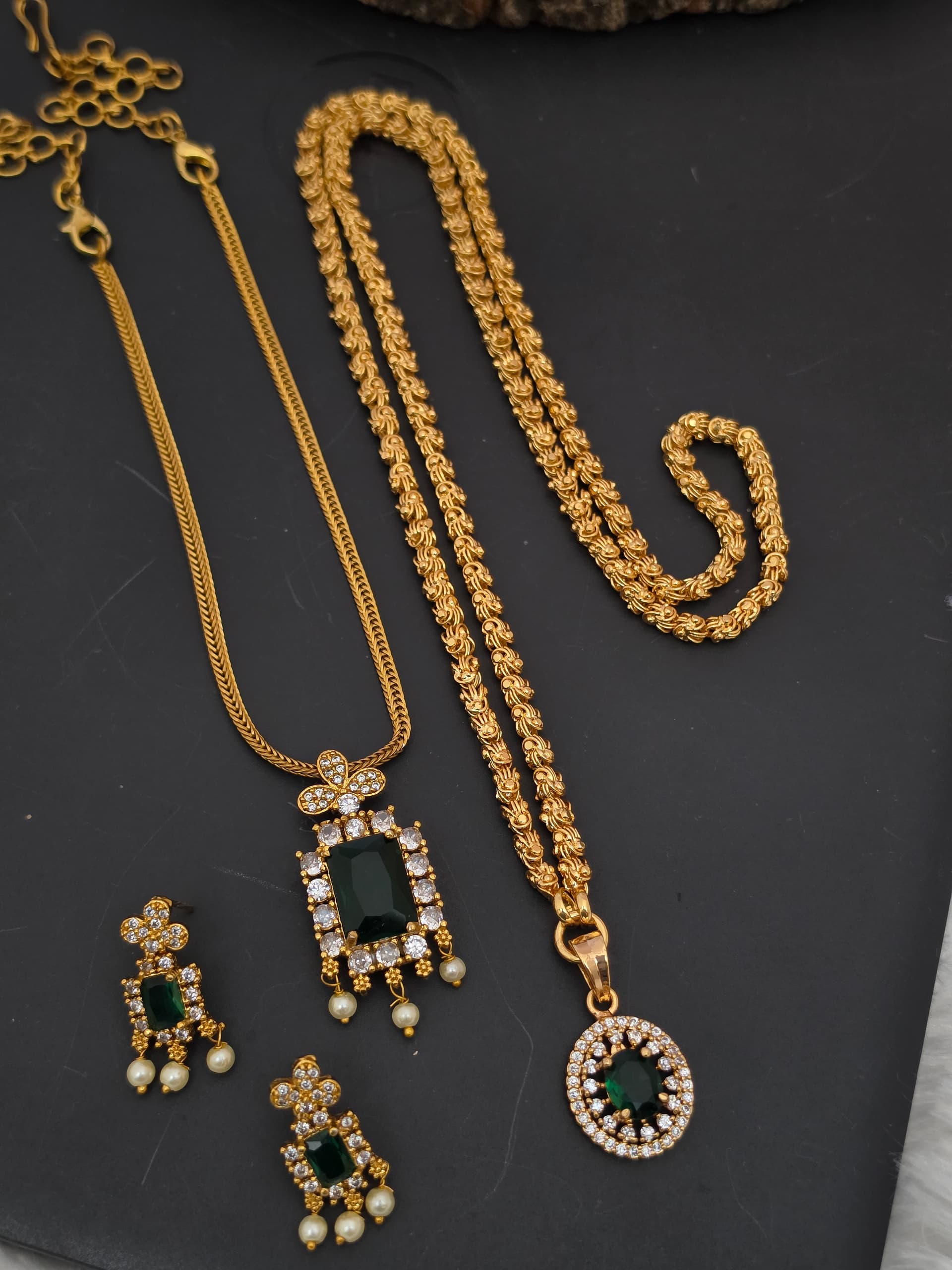 Premium matt emerald necklace with foaming ad stone dollar chain 