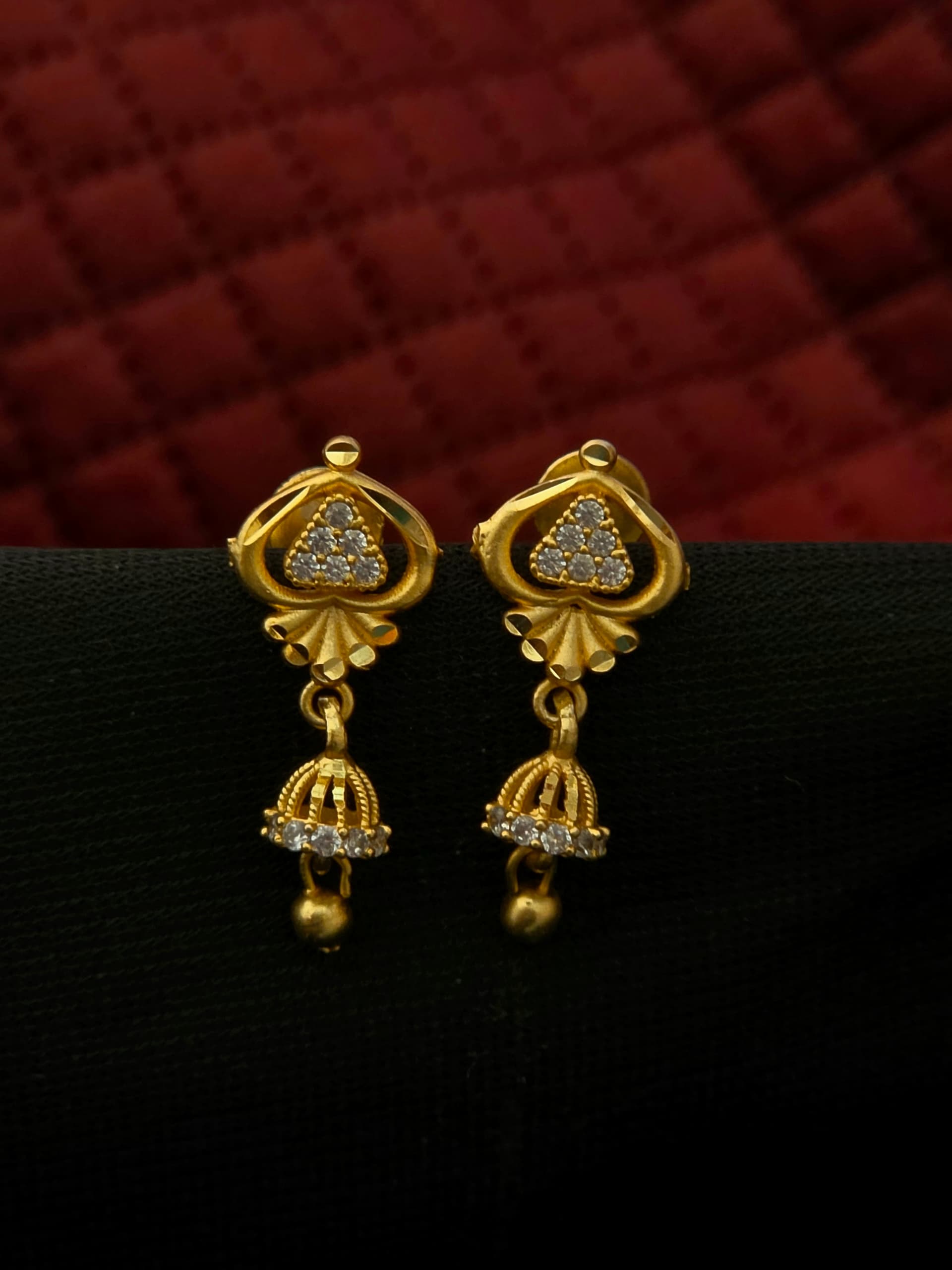 Premium foaming ad stone drops jhumka stud