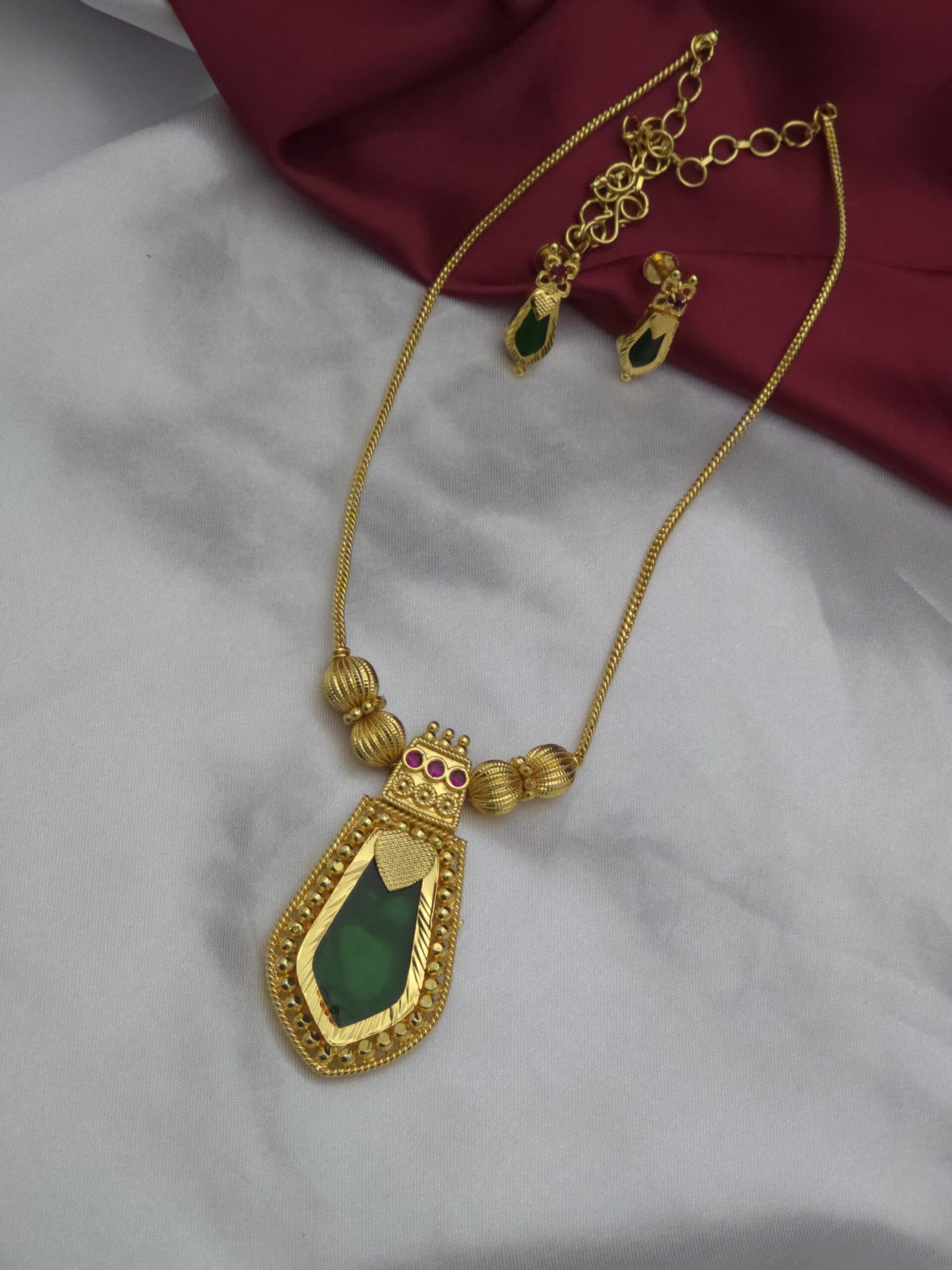 Palaka necklace