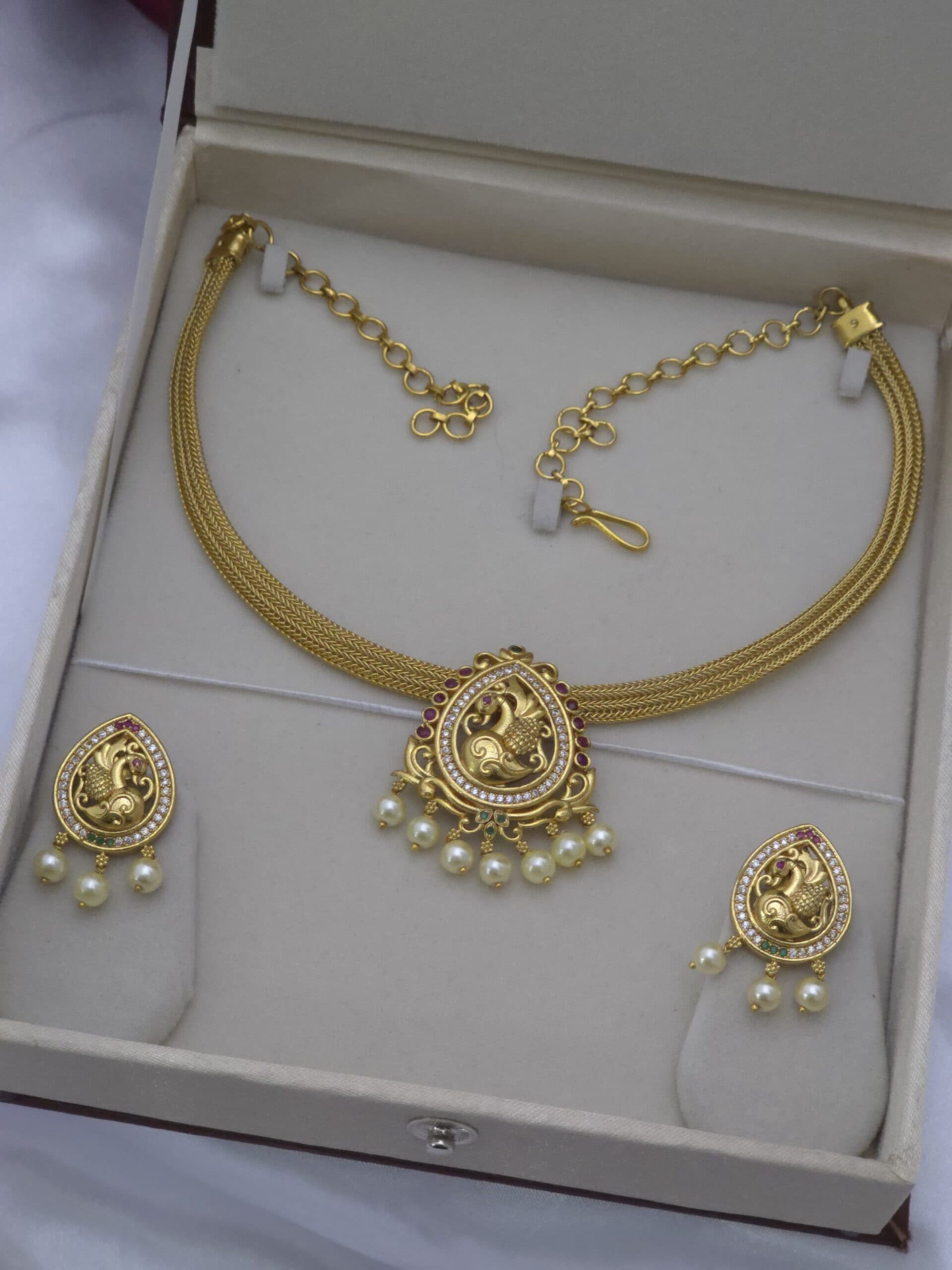Thick line detachable dolar chain