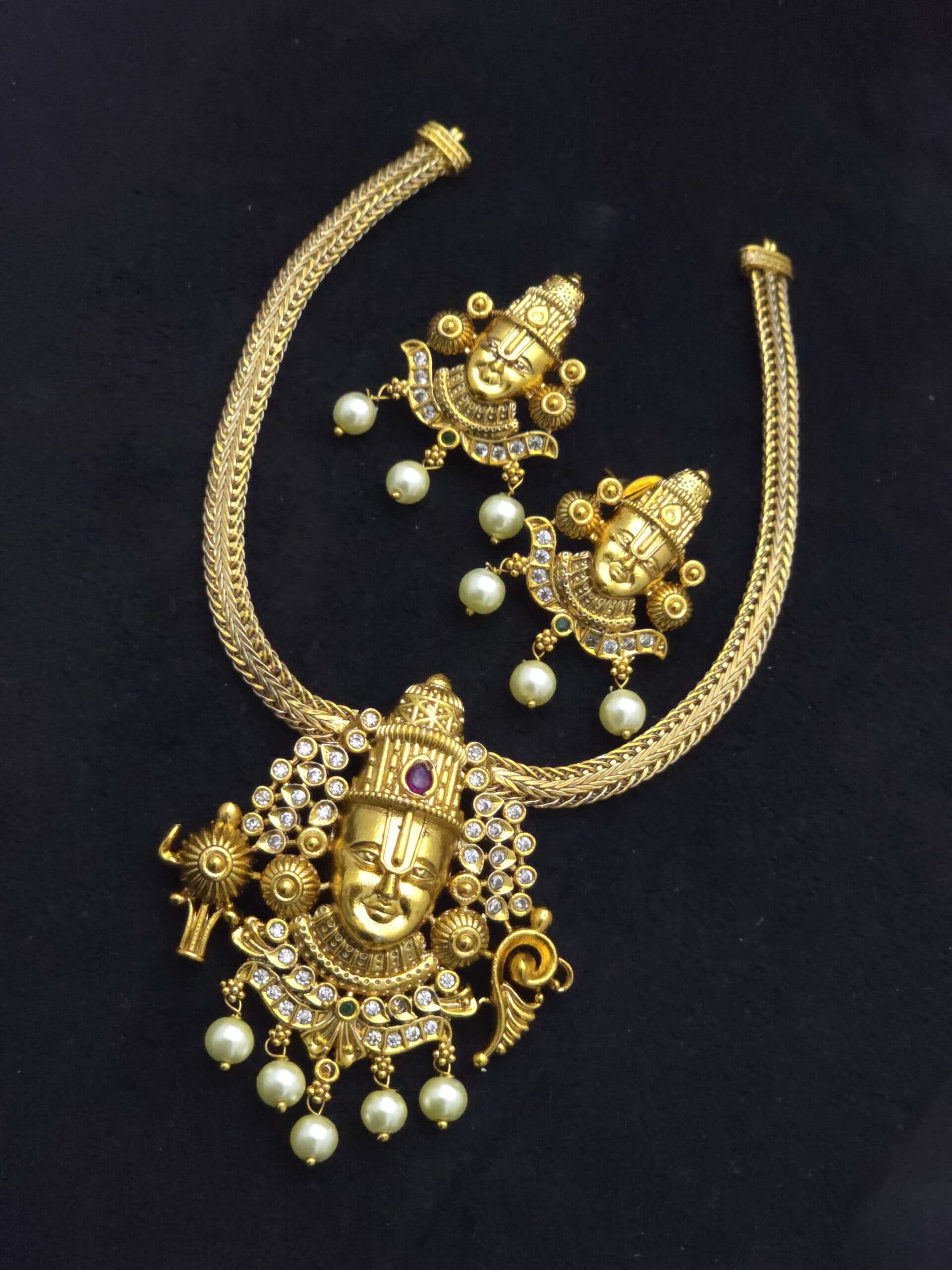 Thick line chain God Perumal Necklace