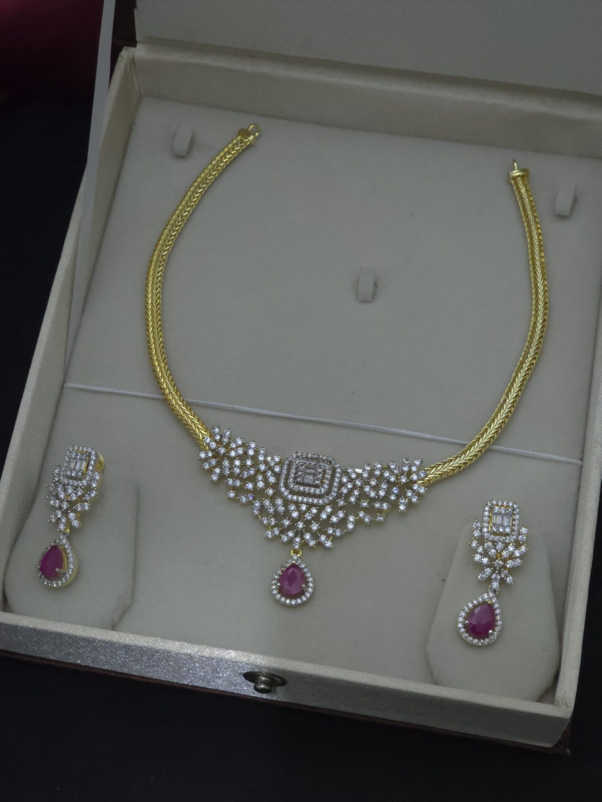 Premium matt ad necklace
