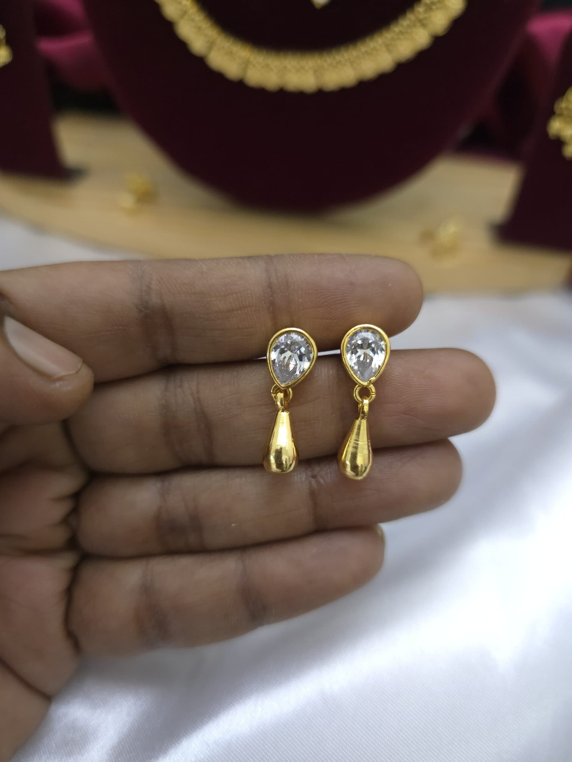 Drops impon stud