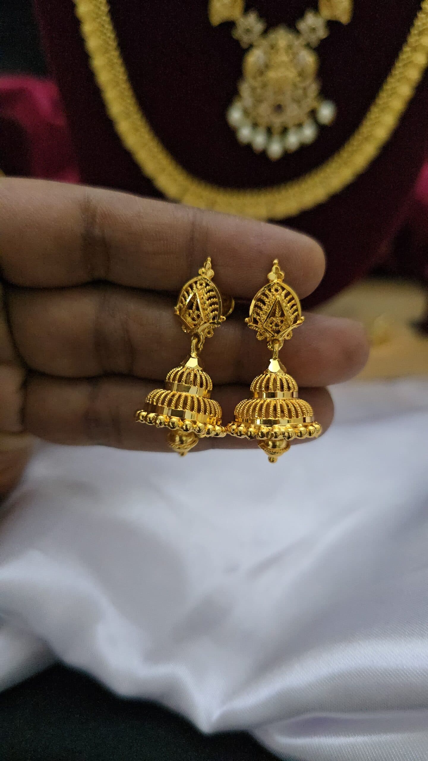 Foaming jhumka