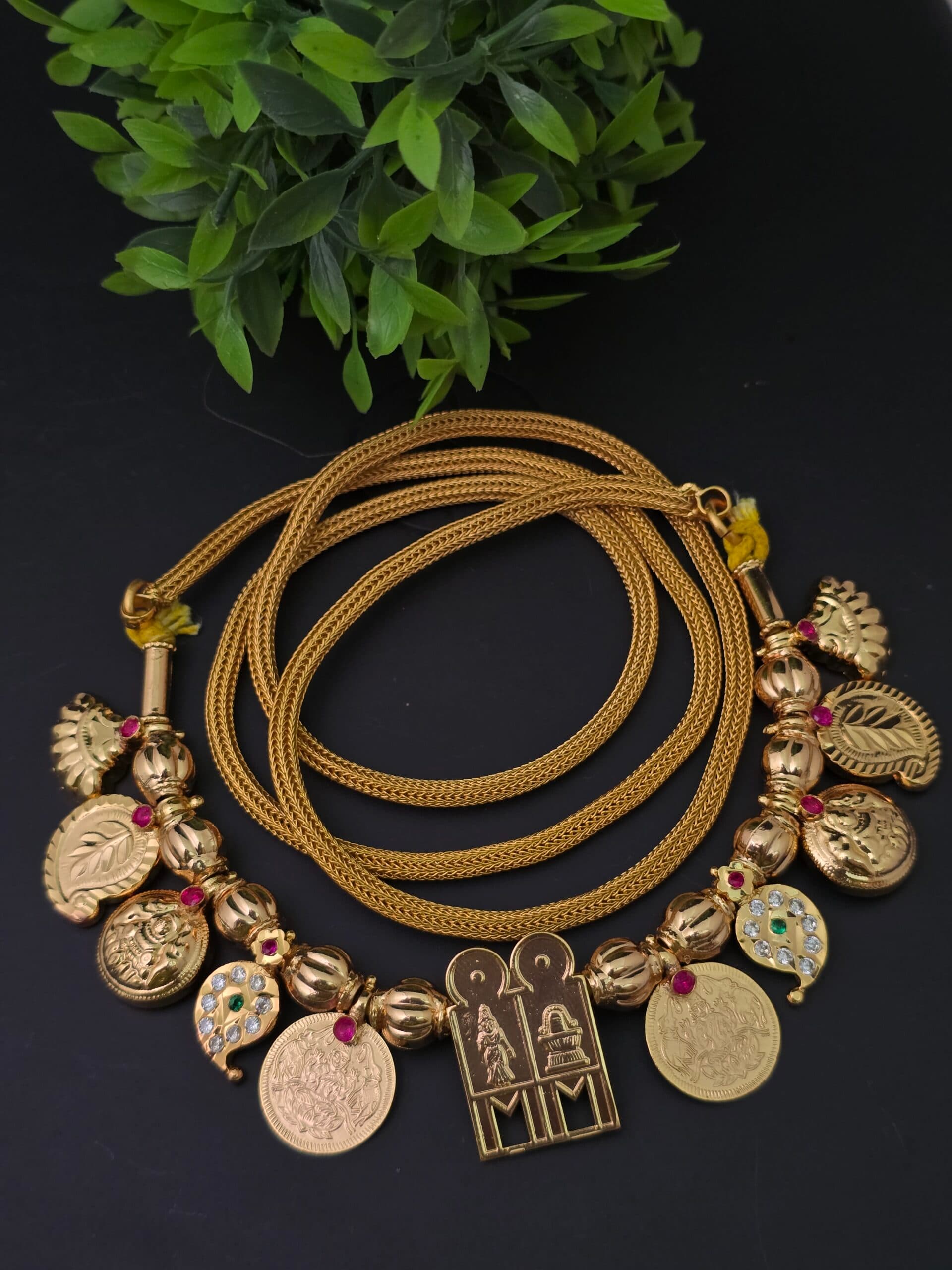 Premium foaming customized choken Meenakshi Thali