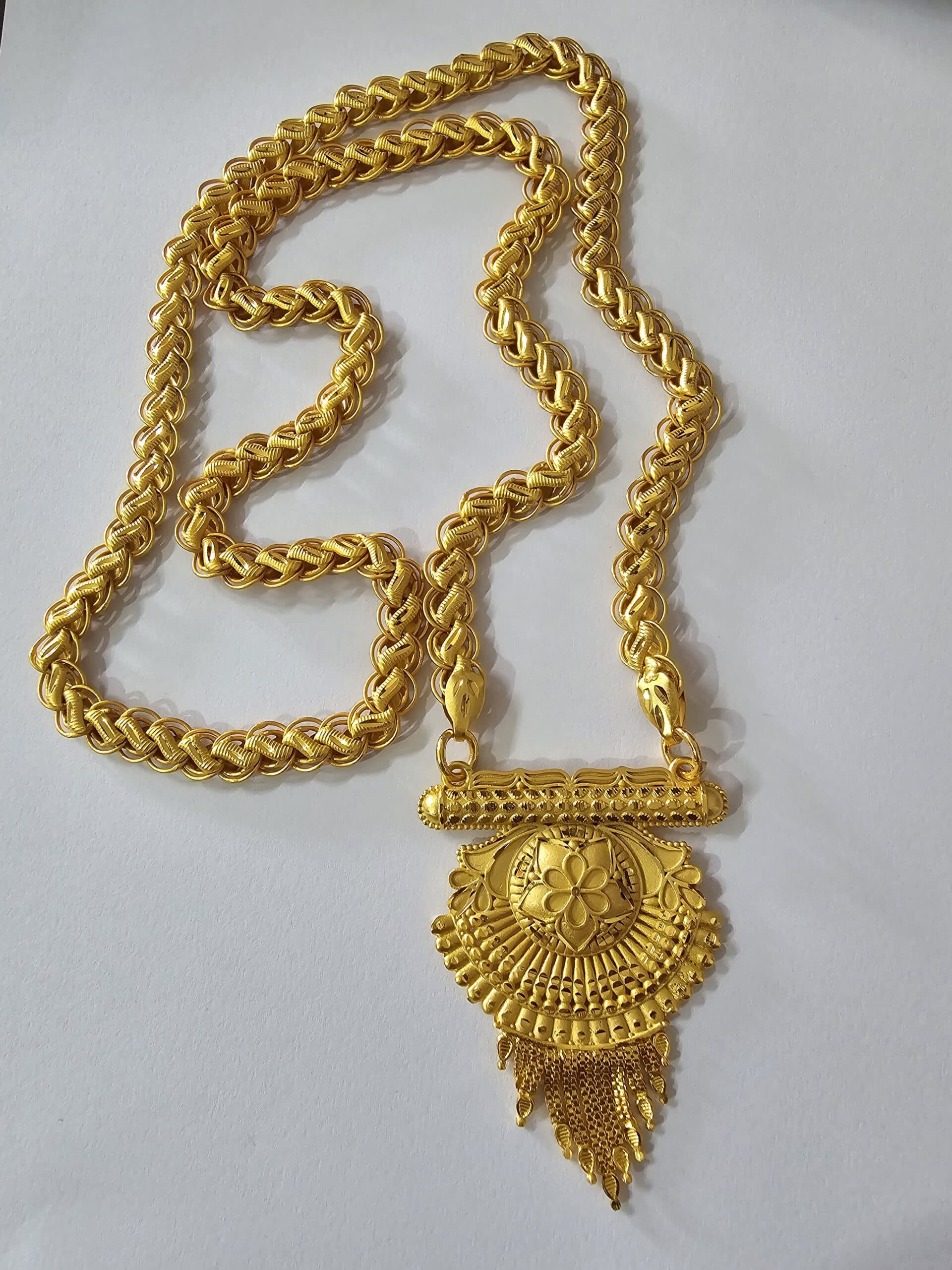 Foaming 32 inches dollar chain