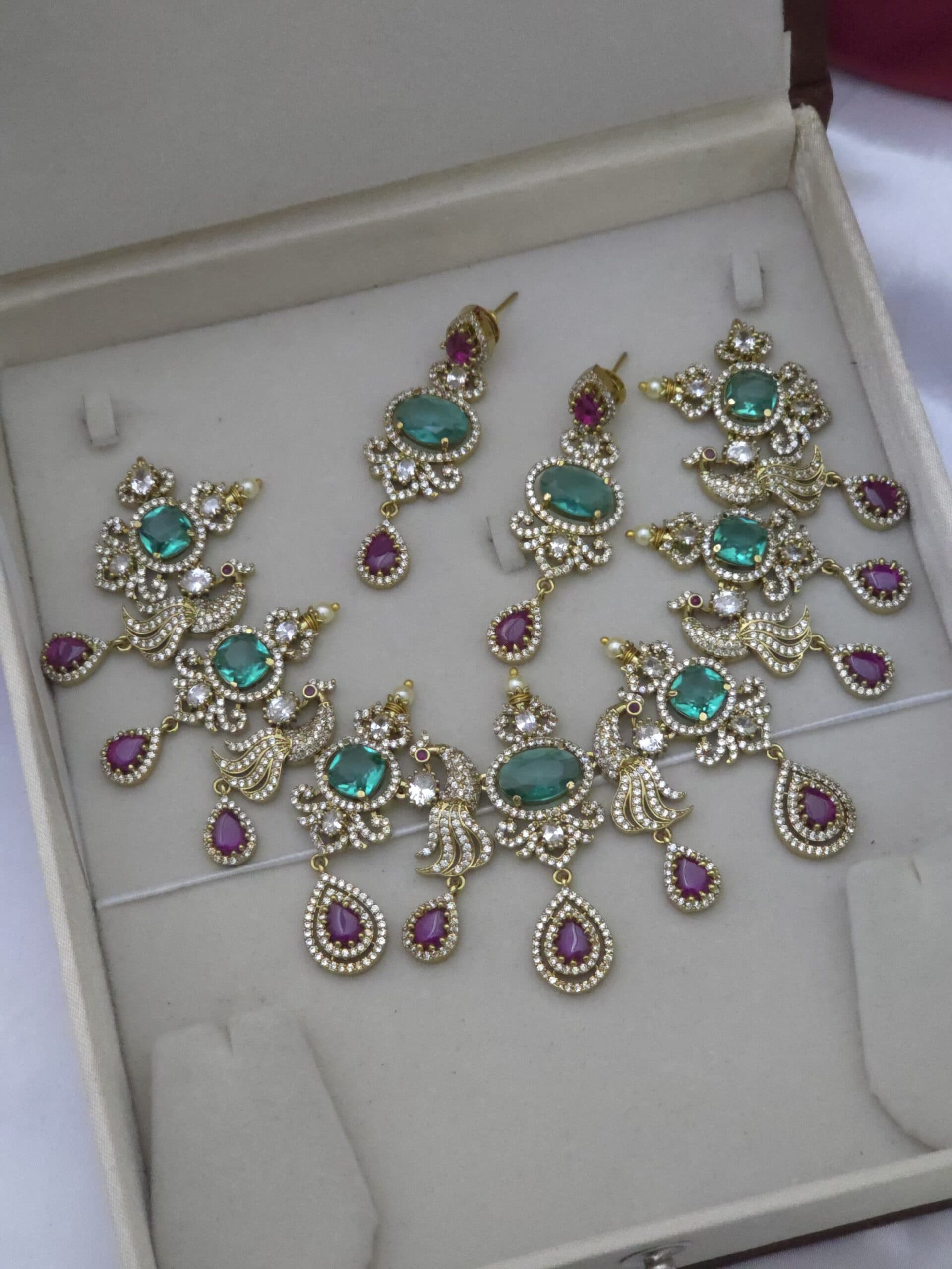 Premium AD diamond look necklace celebrity inspired
