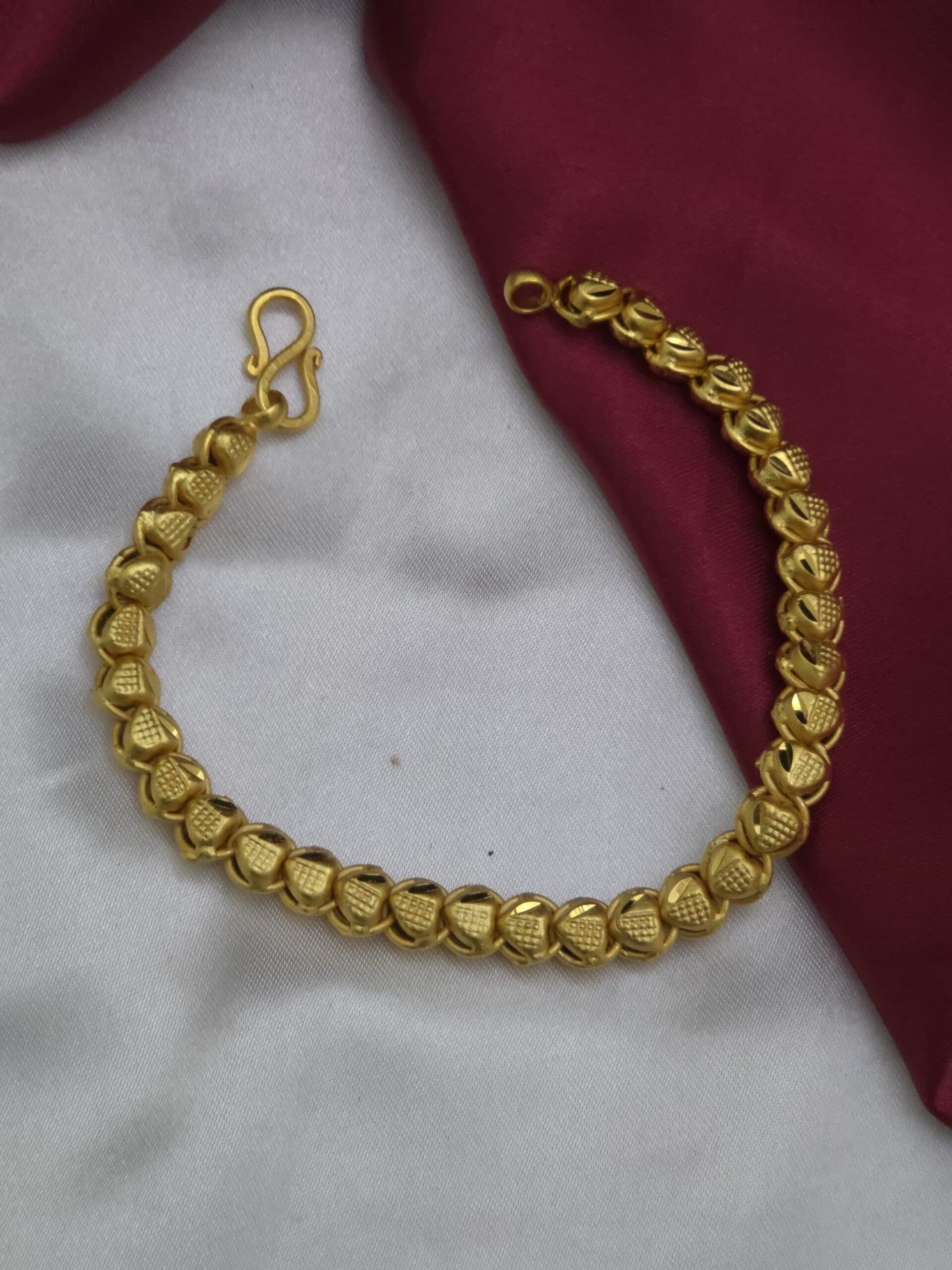 Premium foaming nellika model bracelet