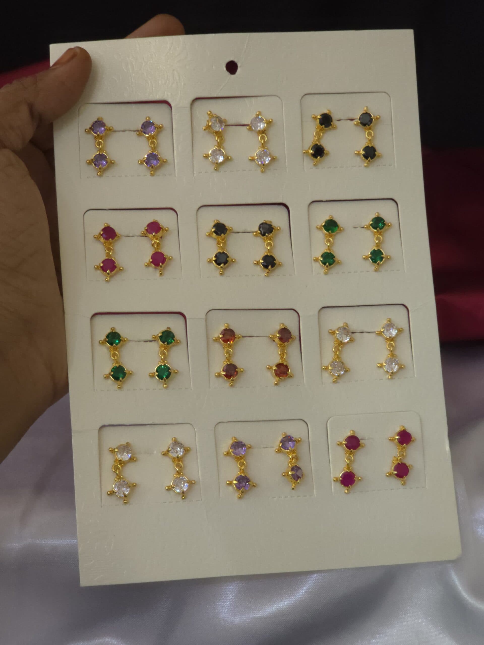 Premium foaming ad detachable earing