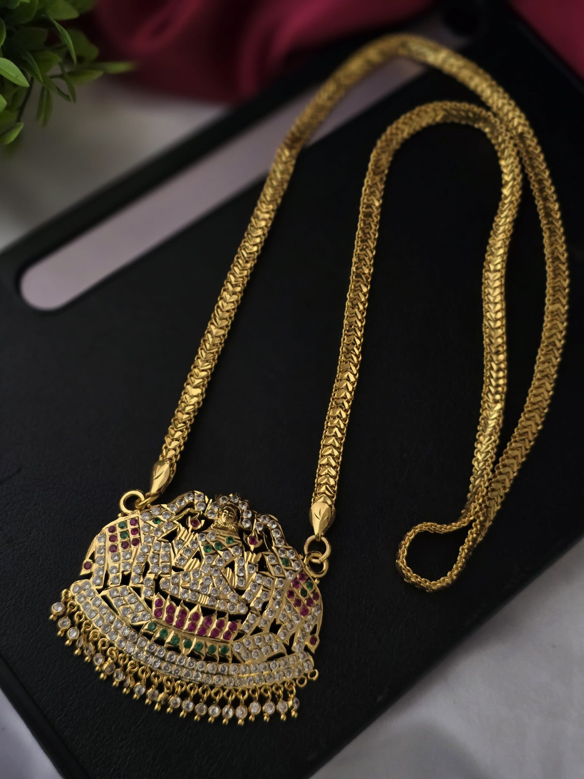 Impon 32 inches lakshmi dollar chain