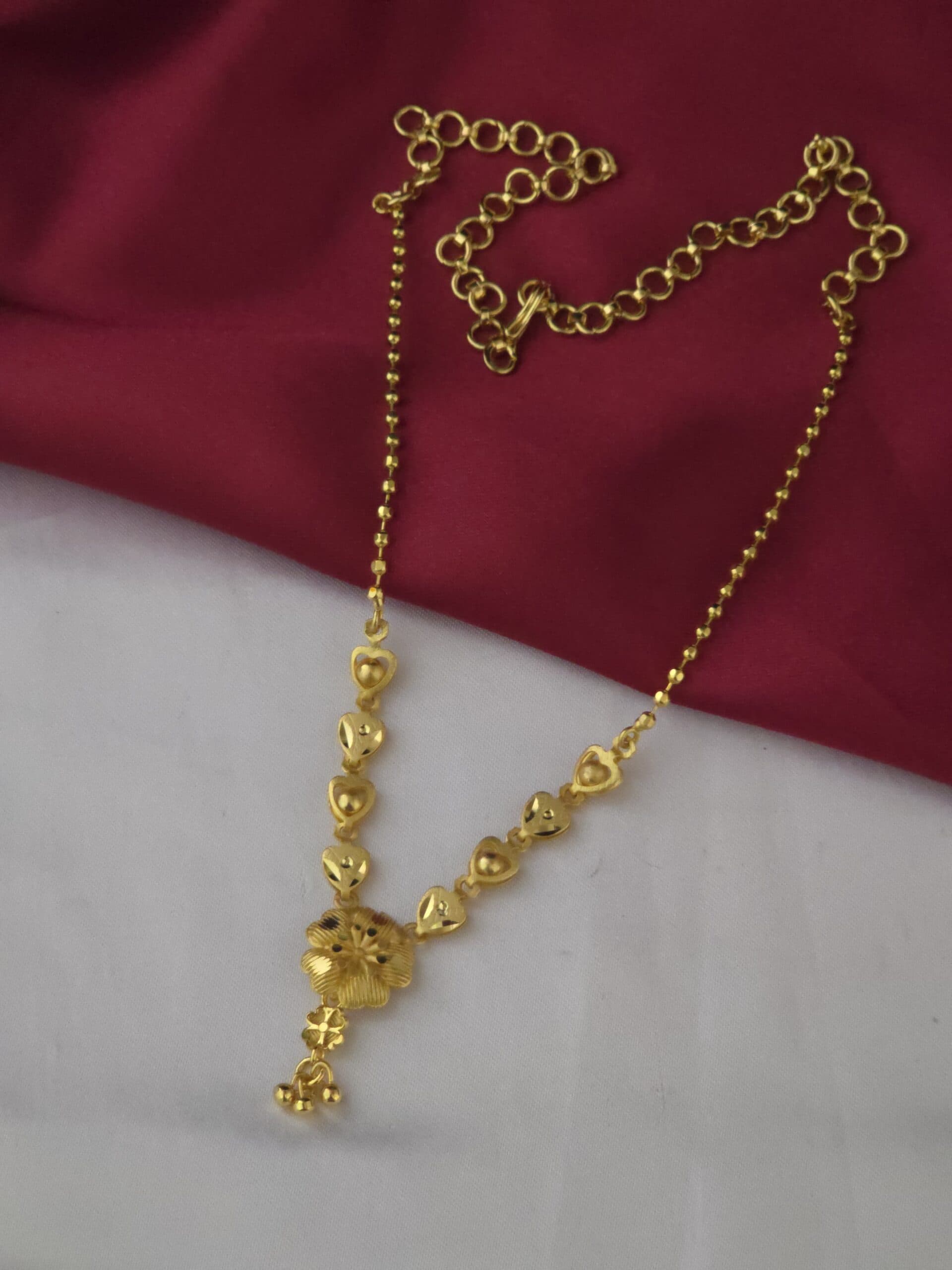 Foaming 24 inches Necklace