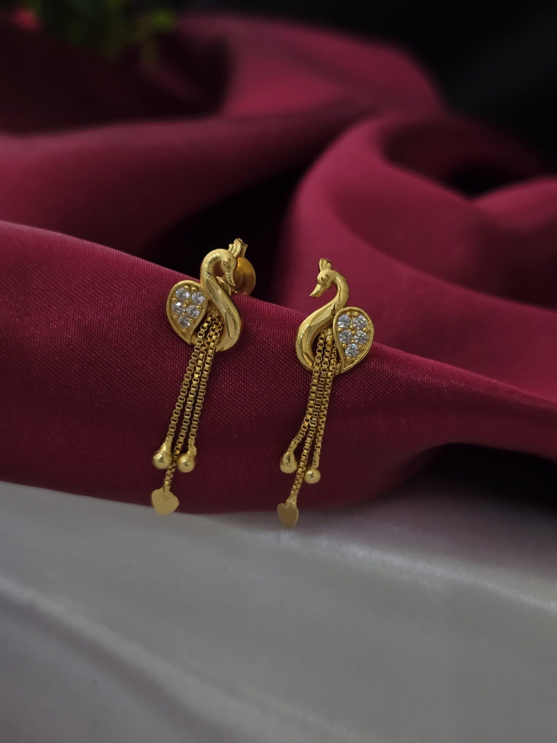 Premium ad chain drops earing