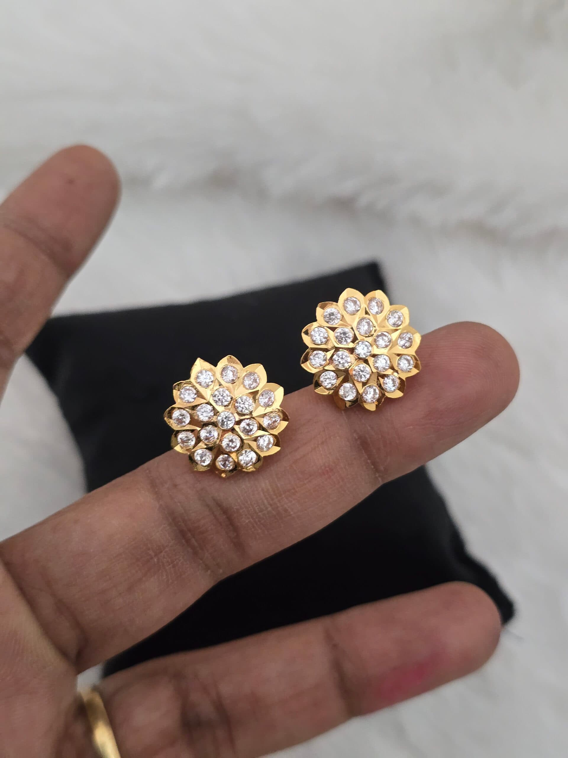 Premium impon AD stone stud