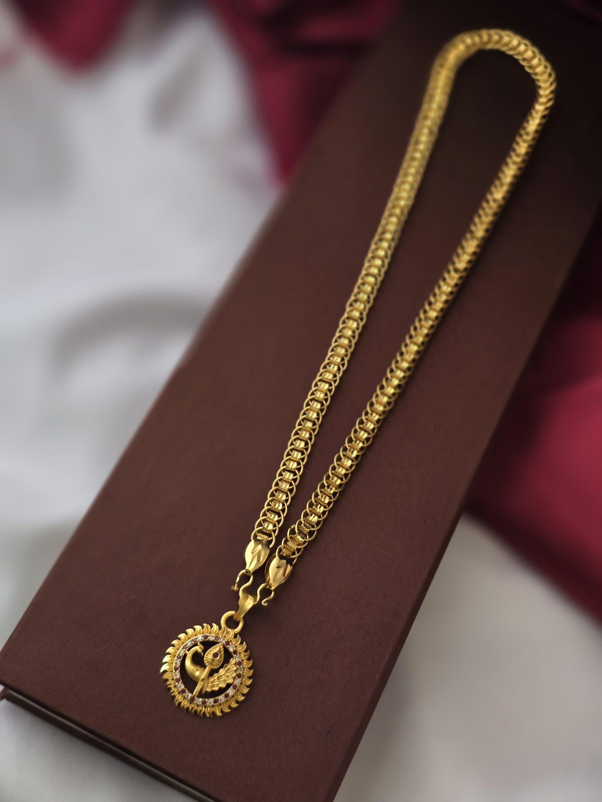 Foaming 28 inches ad om dollar chain